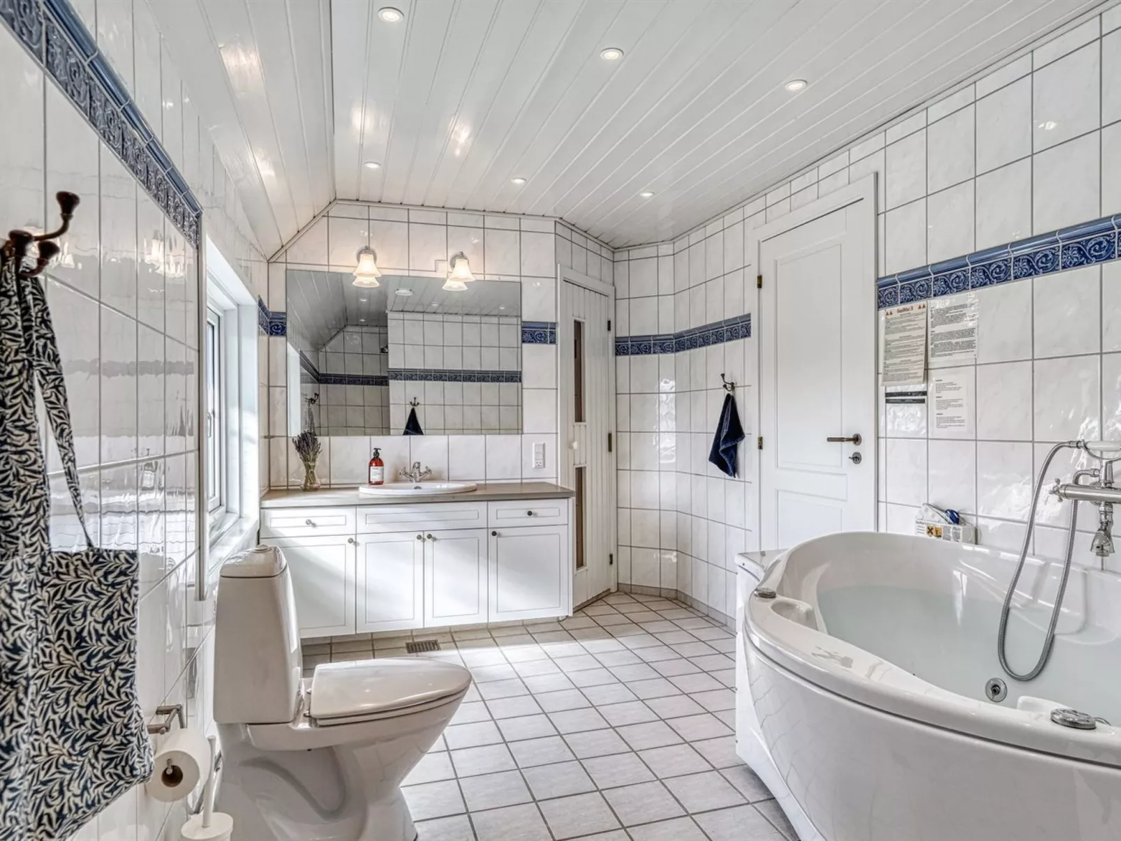 "Sten" - 100m from the sea-Dedans