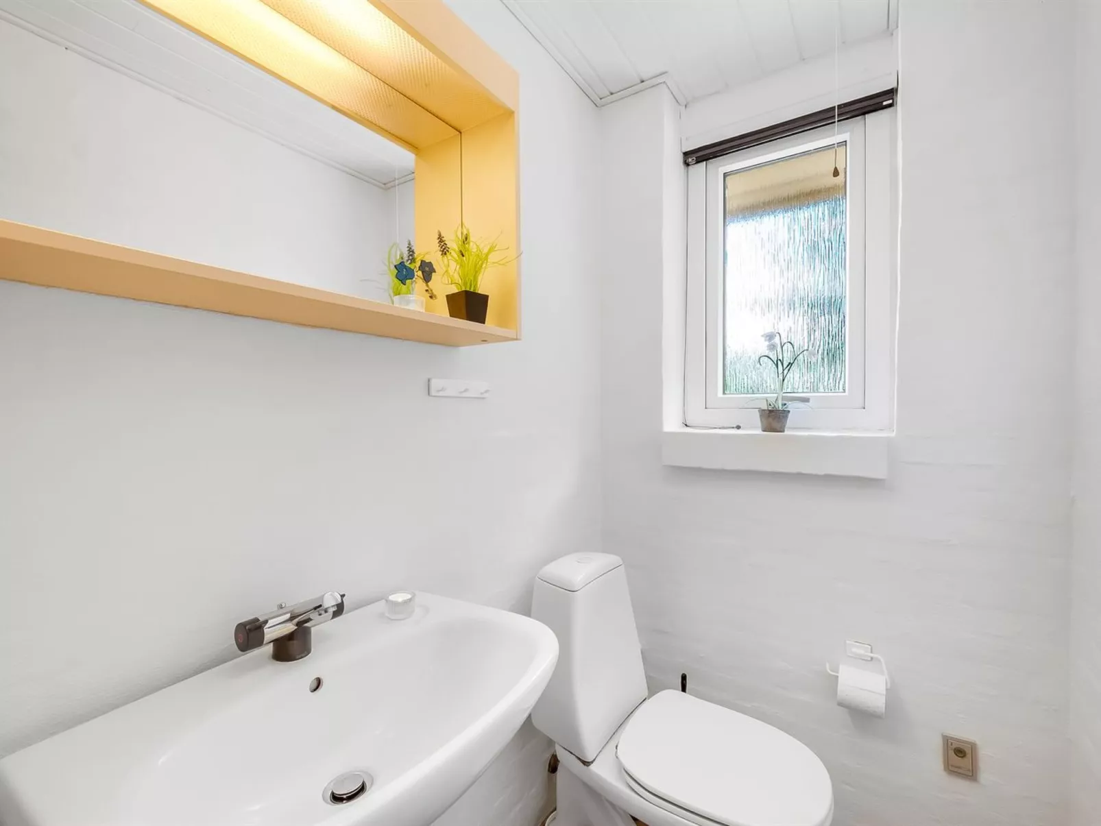 "Ewy" - 300m from the sea-Dedans