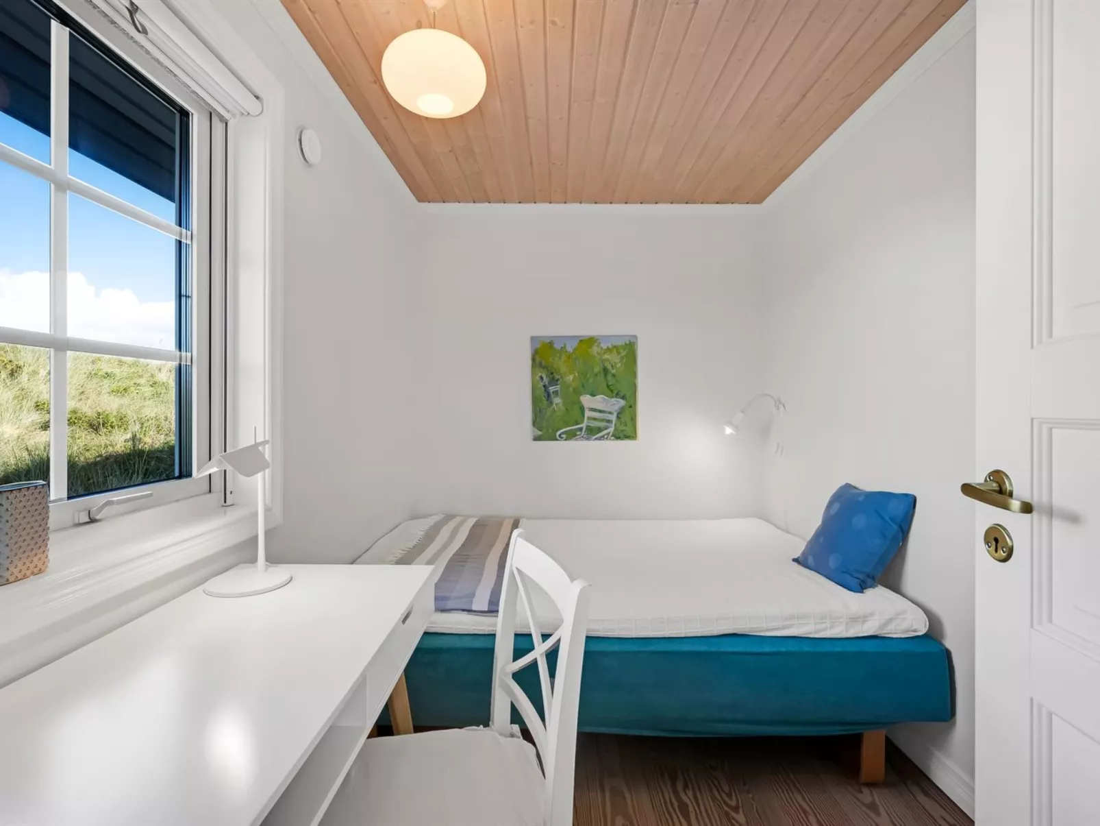 "Aise" - 75m from the sea-Inside