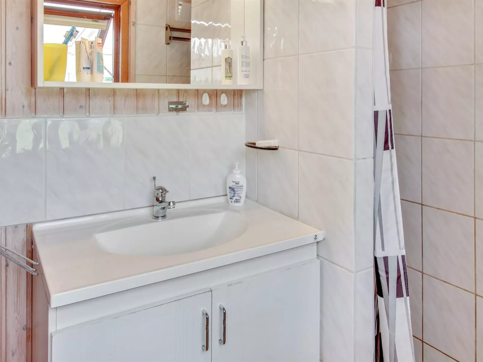 "Pyry" - 400m to the fjord-Dedans