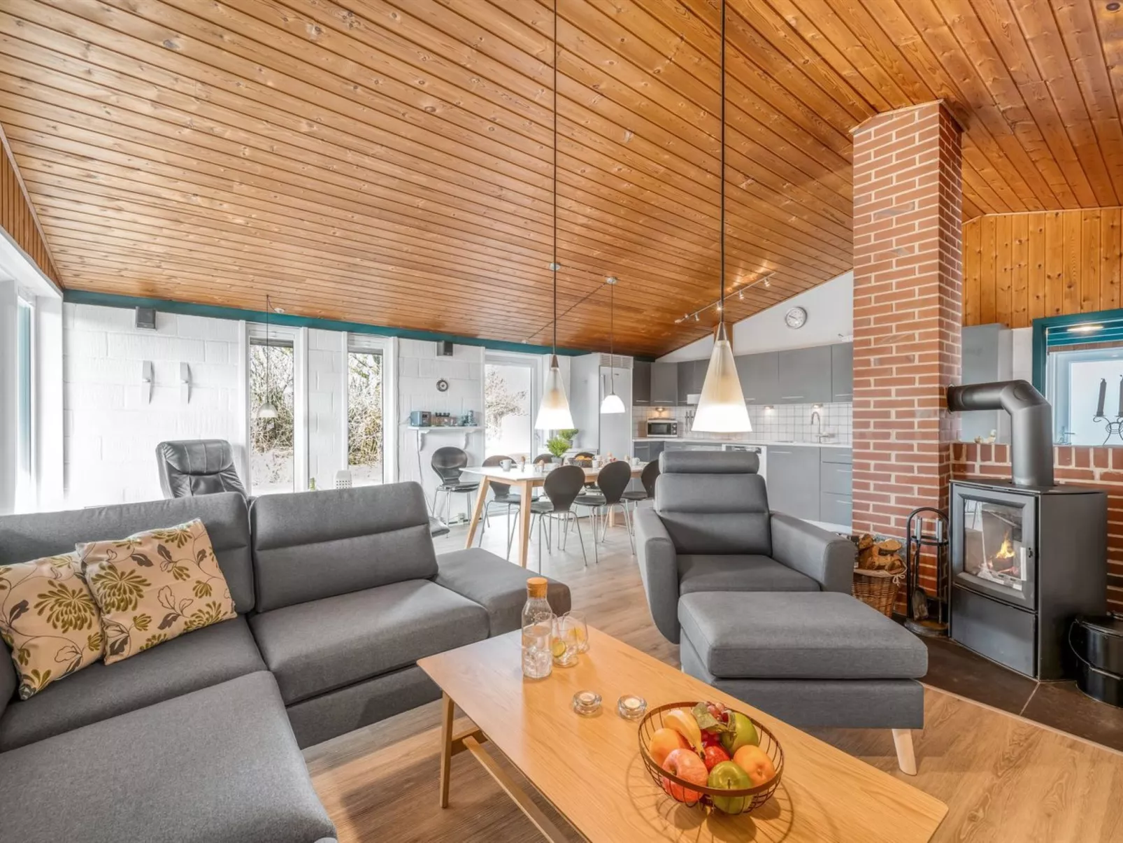 "Askatla" - 800m from the sea-Dedans