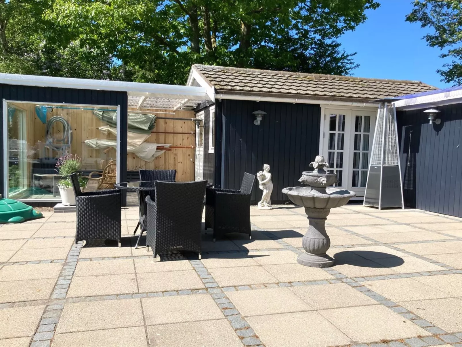 "Jeip" - 400m to the fjord-Dehors