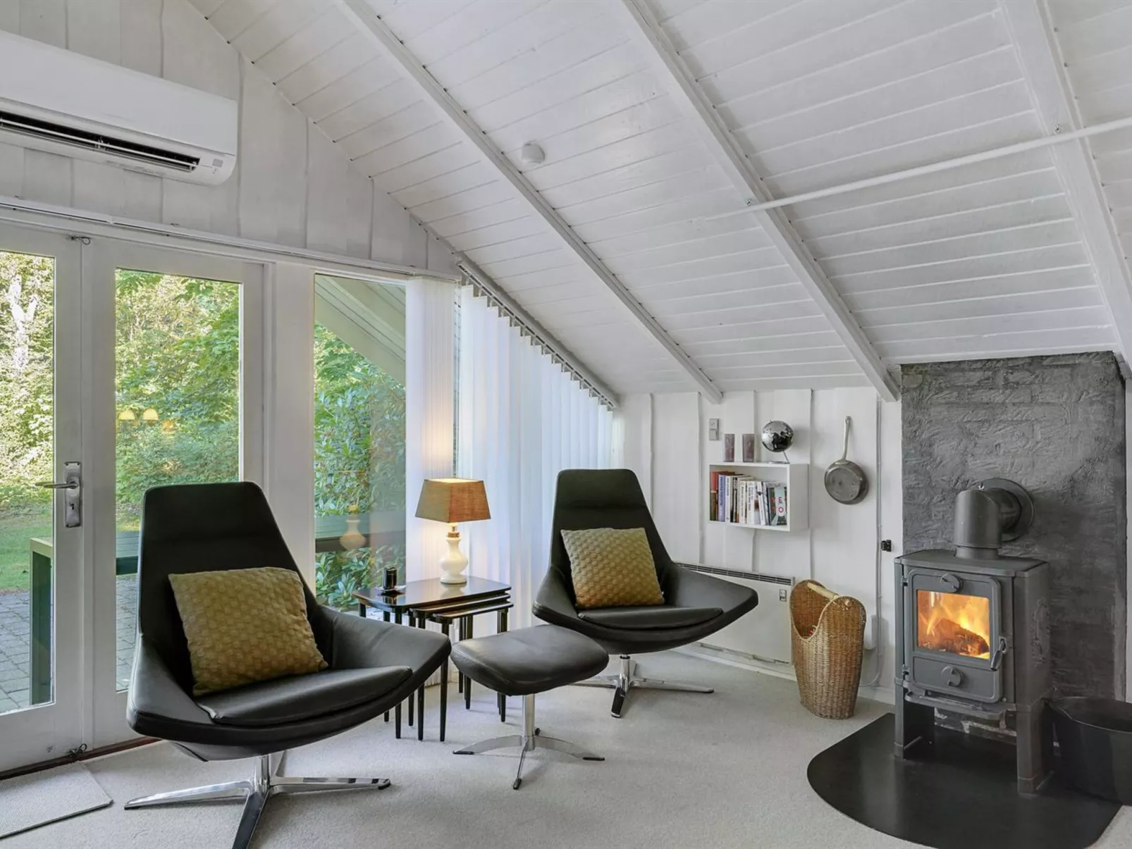 "Jaakoppi" - 25km from the sea-Inside