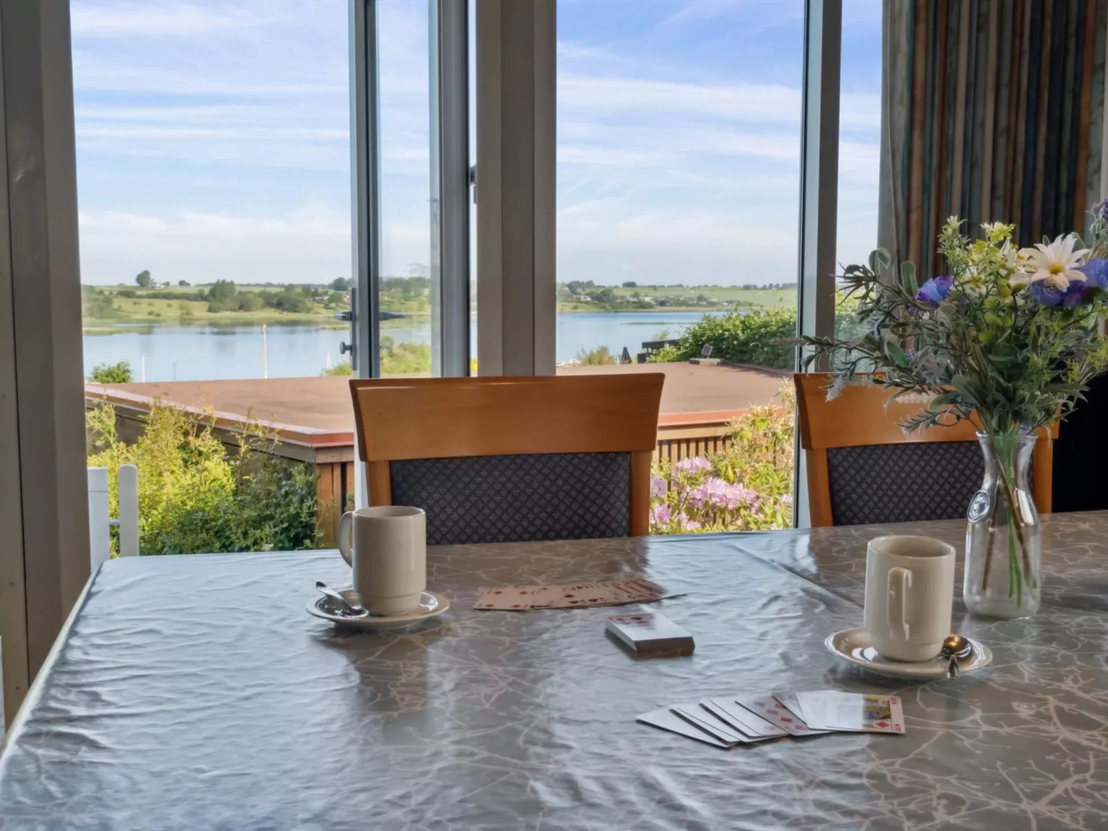 "Eleana" - 300m to the fjord-Dedans