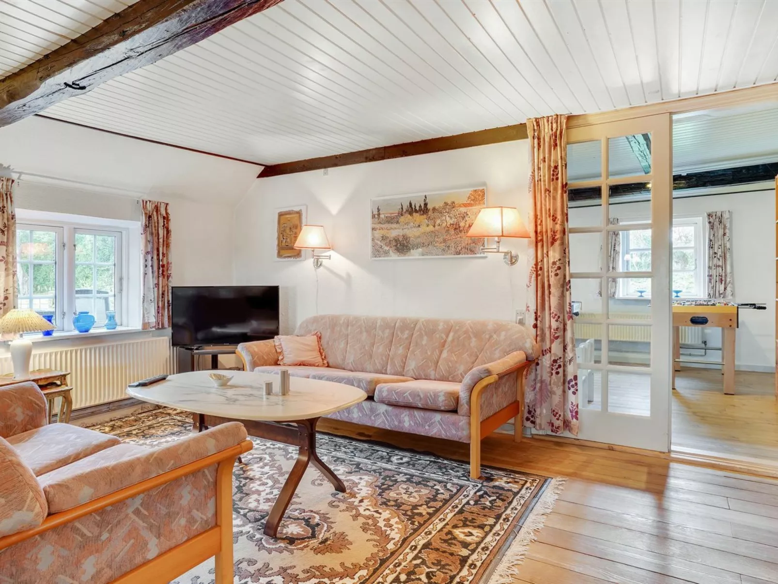 "Hedda" - 15km from the sea-Dedans