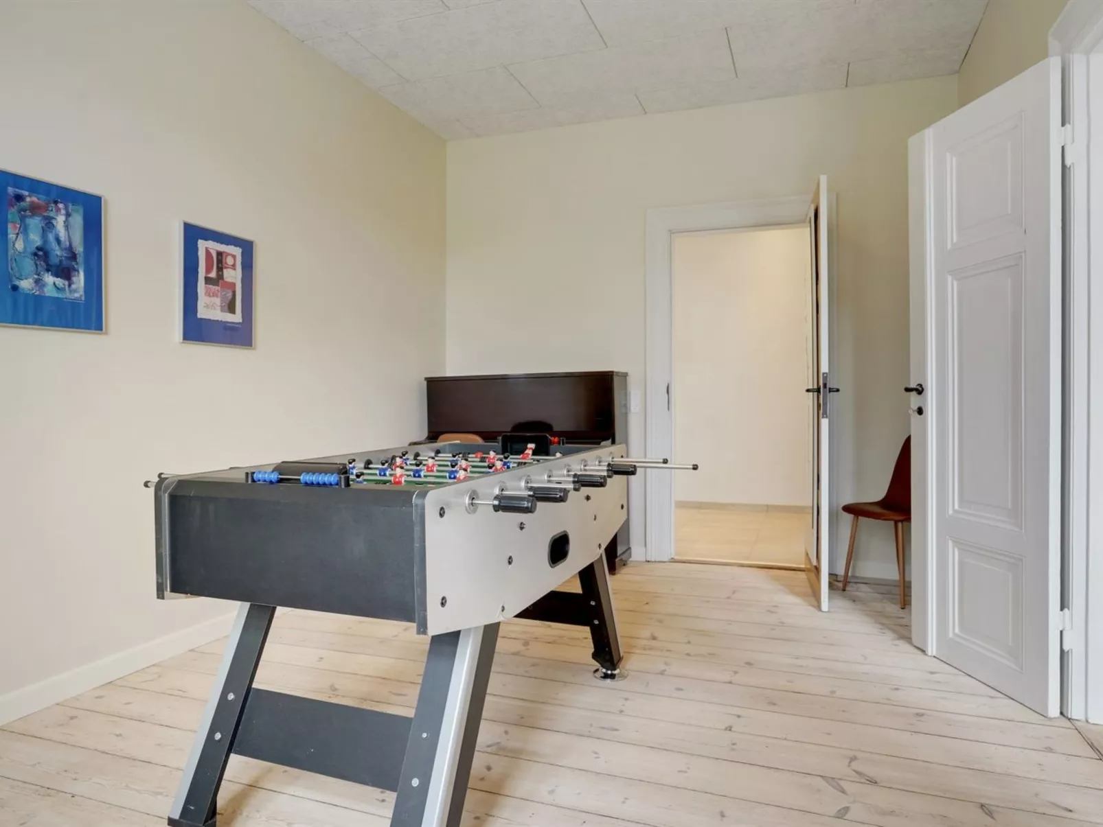 "Niki" - 15km from the sea-Inside