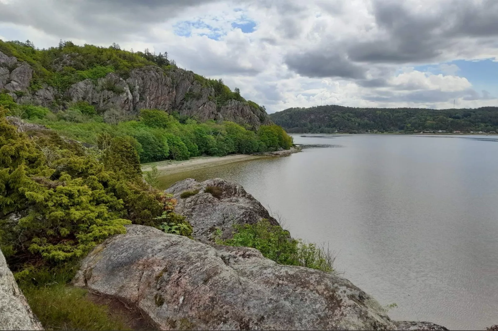 5 person holiday home in MUNKEDAL-By Traum-Water view