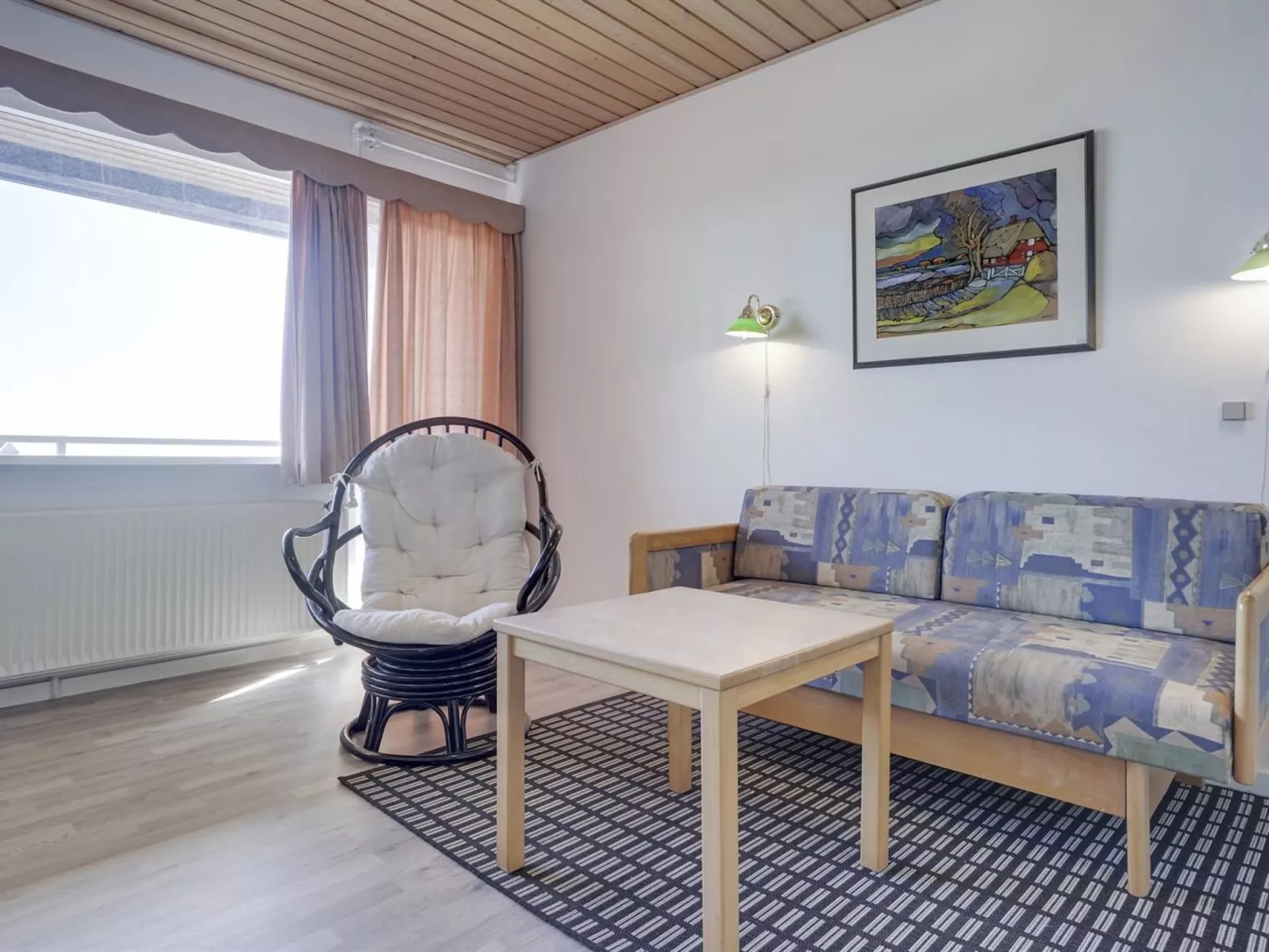 "Stilla" - 35km from the sea-Drinnen