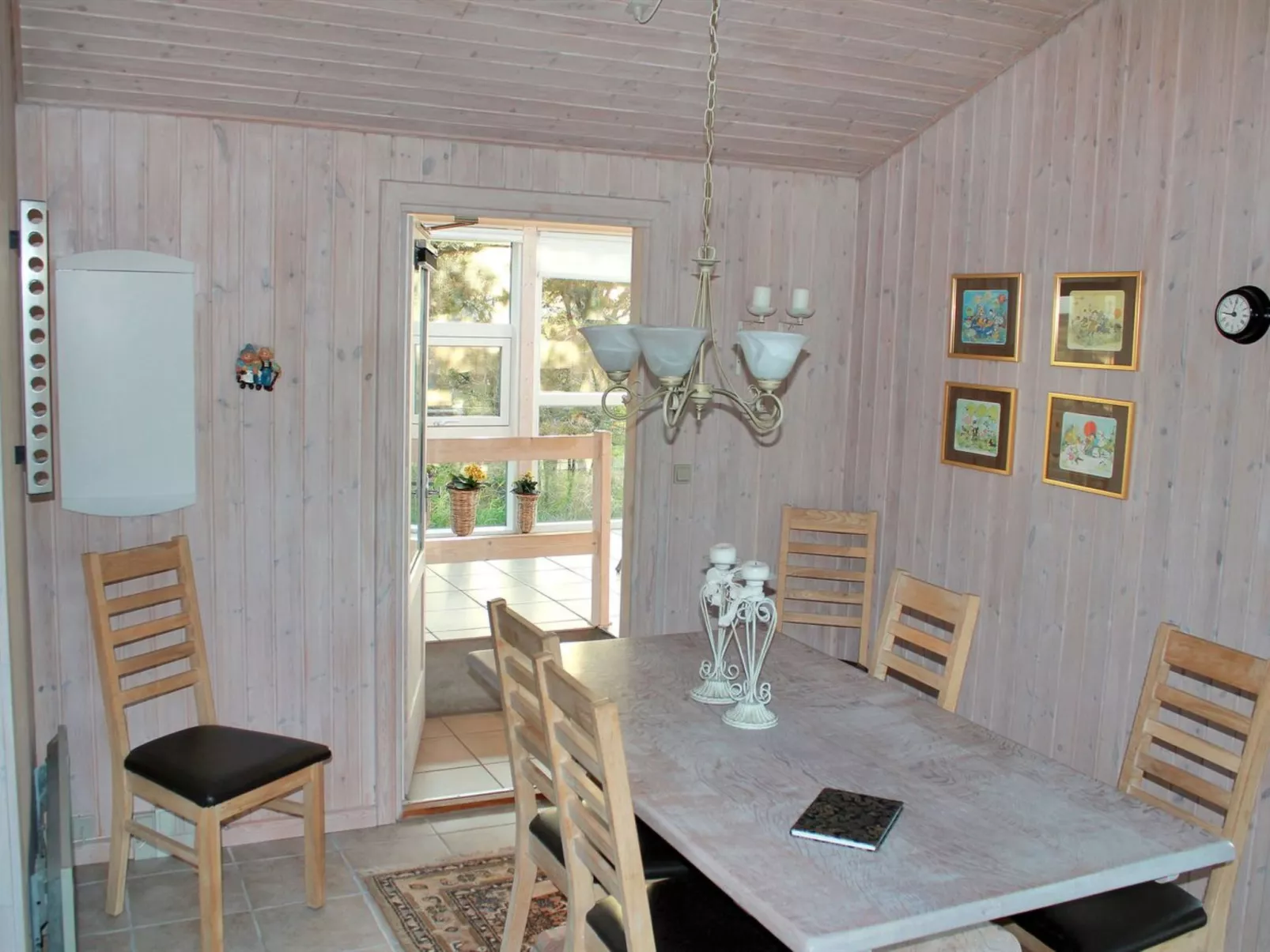 "Annick" - 300m from the sea-Dedans