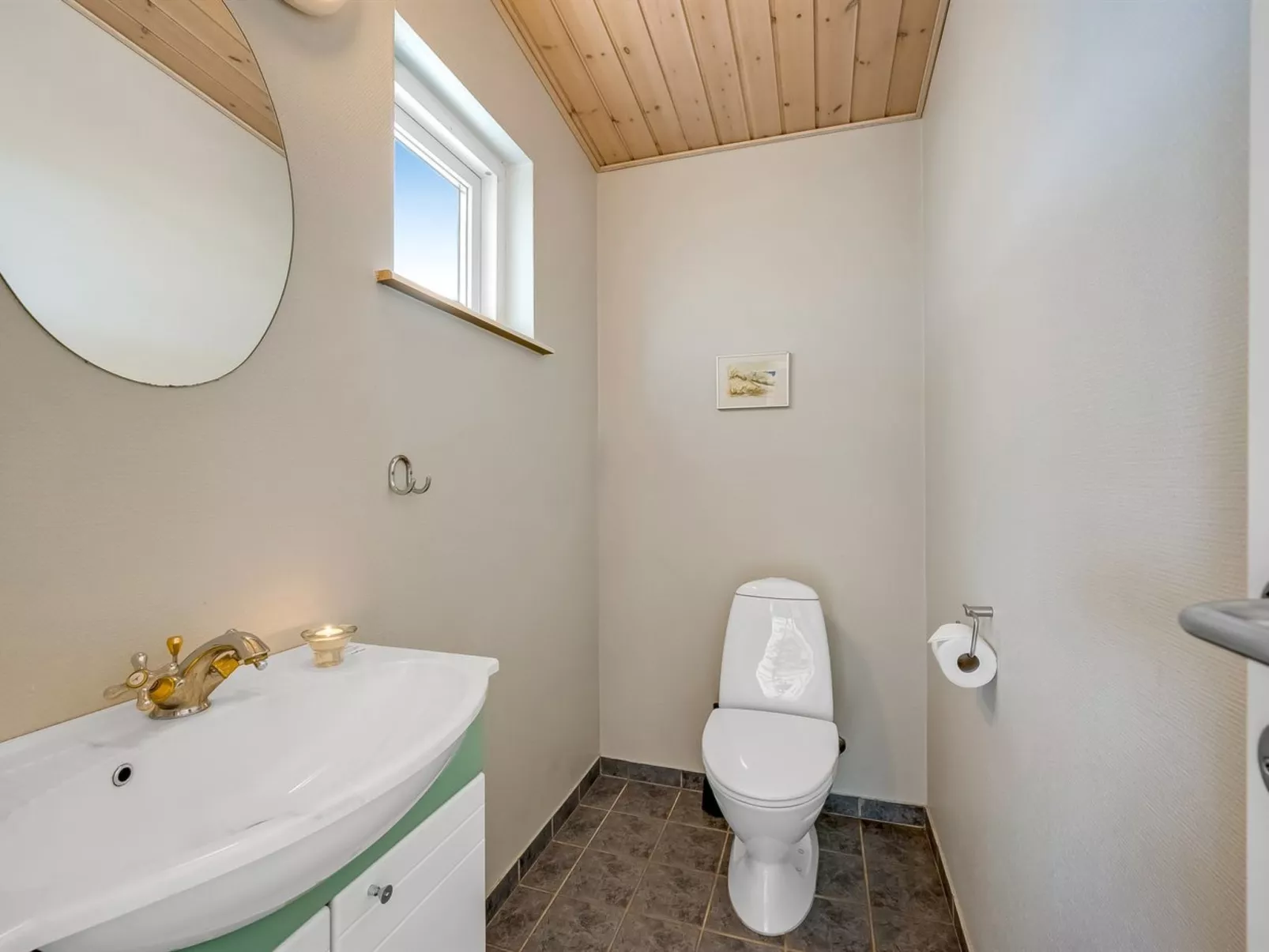 "Emelin" - 475m from the sea-Inside