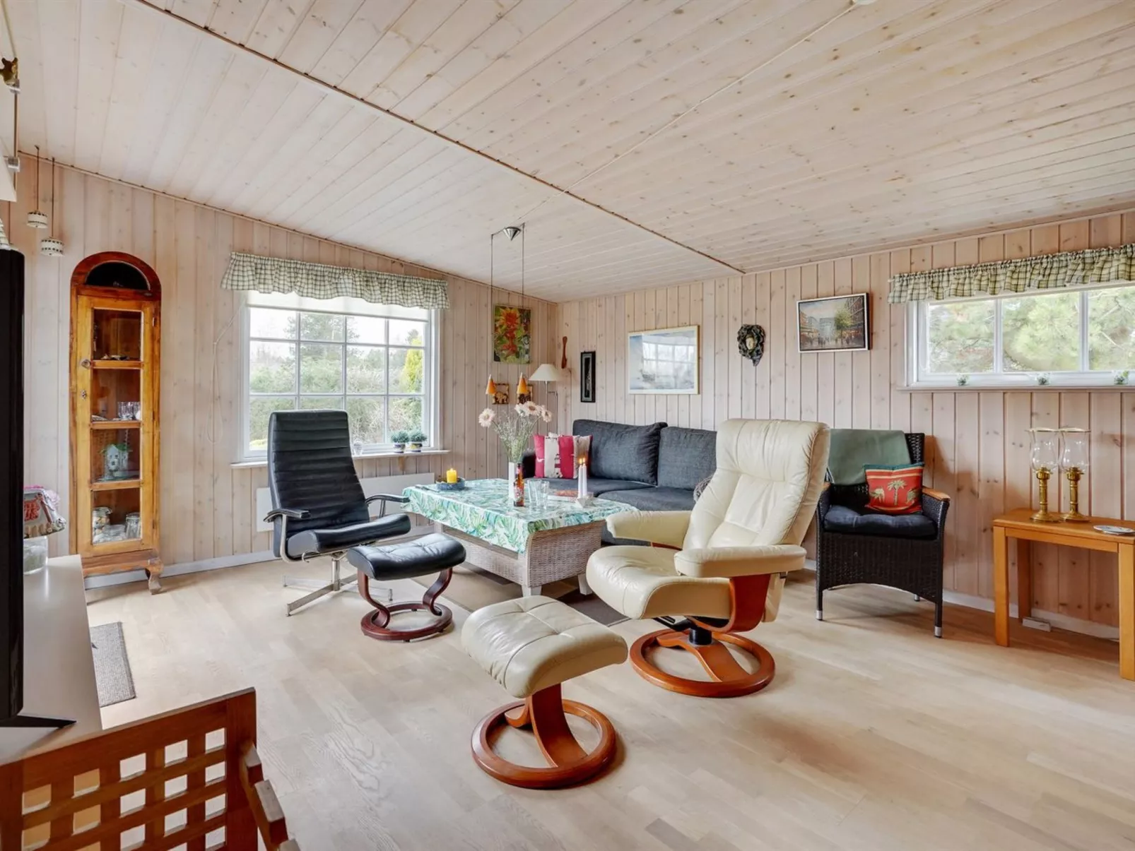 "Haidi" - 300m from the sea-Inside