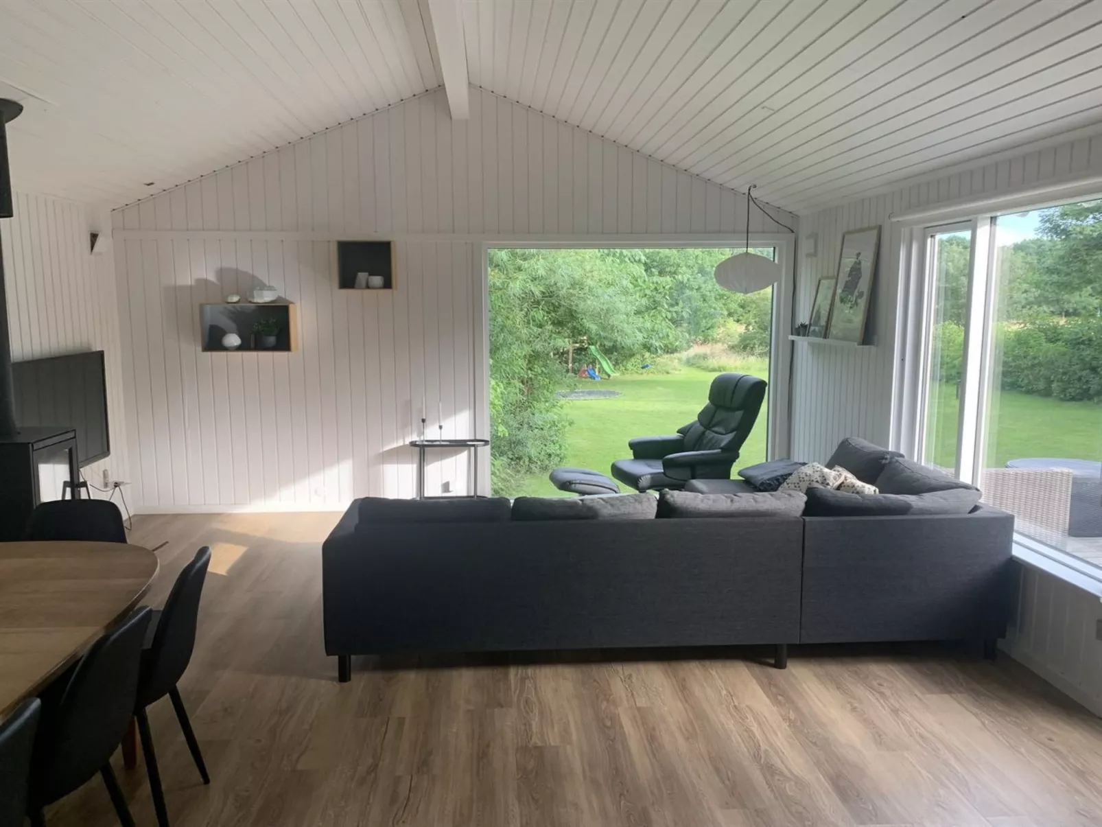 "Bjerne" - 250m to the fjord-Dedans