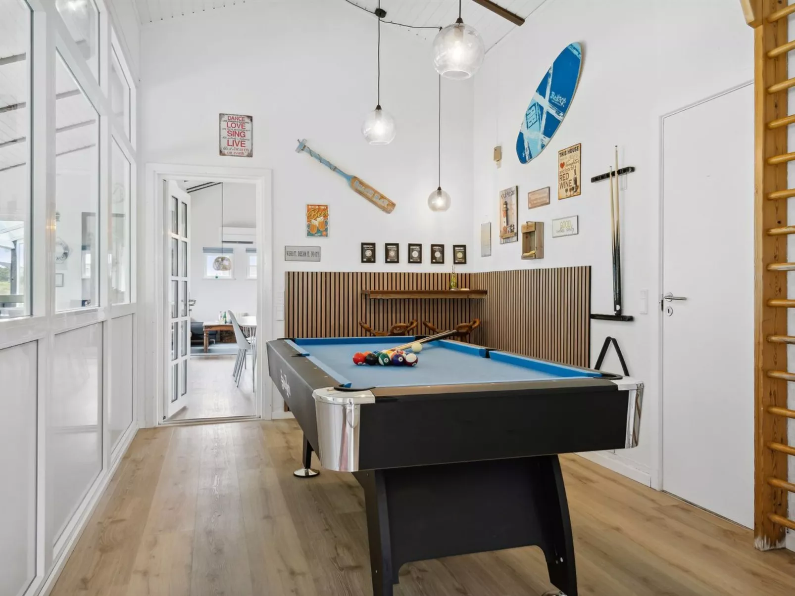 "Boris" - 250m from the sea-Inside