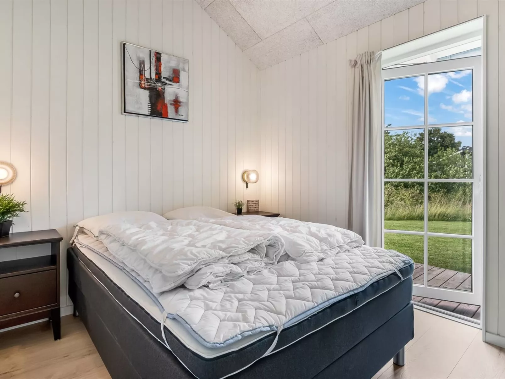 "Bryngeir" - 750m from the sea-Inside