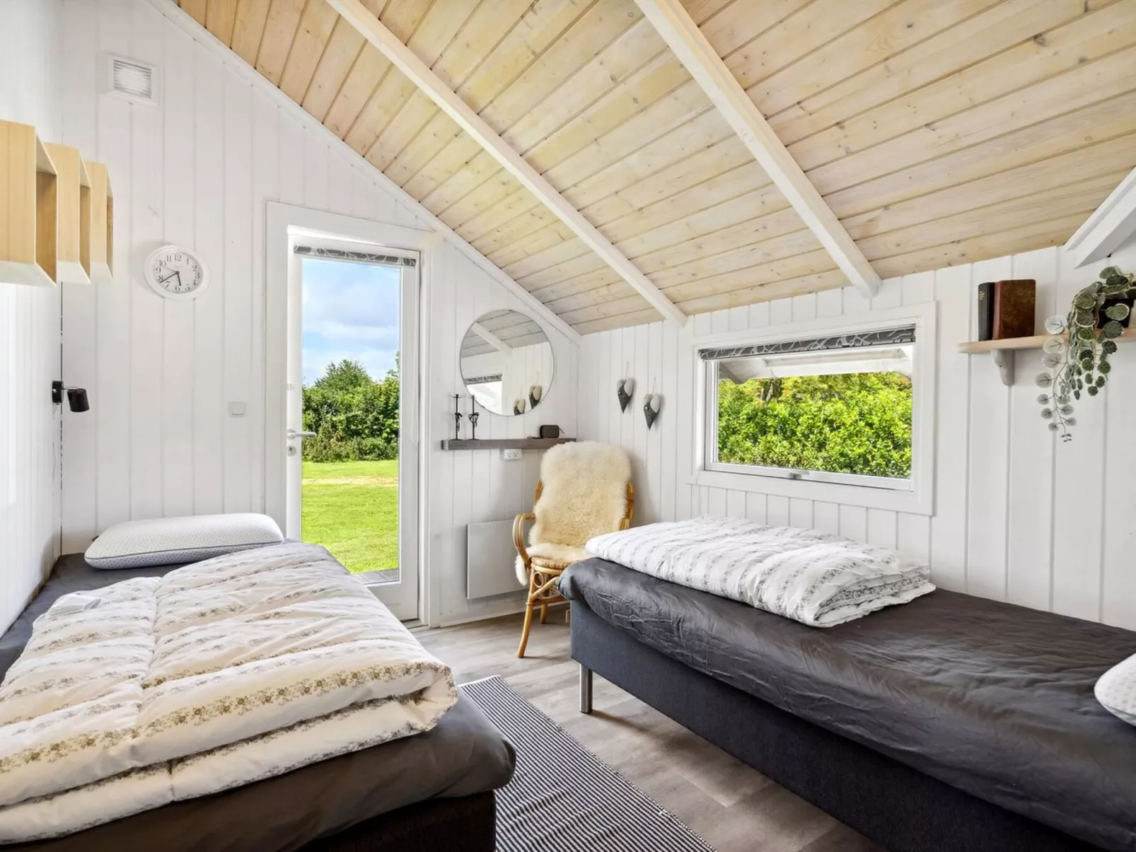 "Aarne" - 300m from the sea-Inside