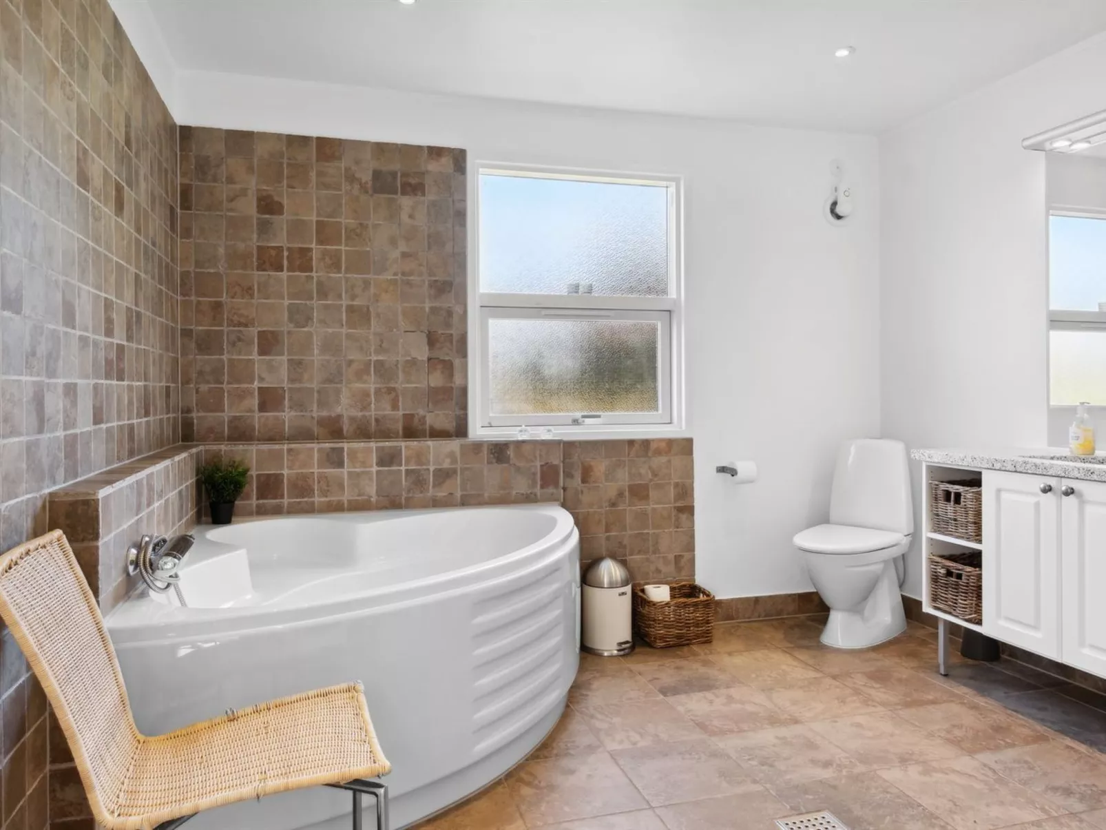 "Elmo" - 800m from the sea-Dedans