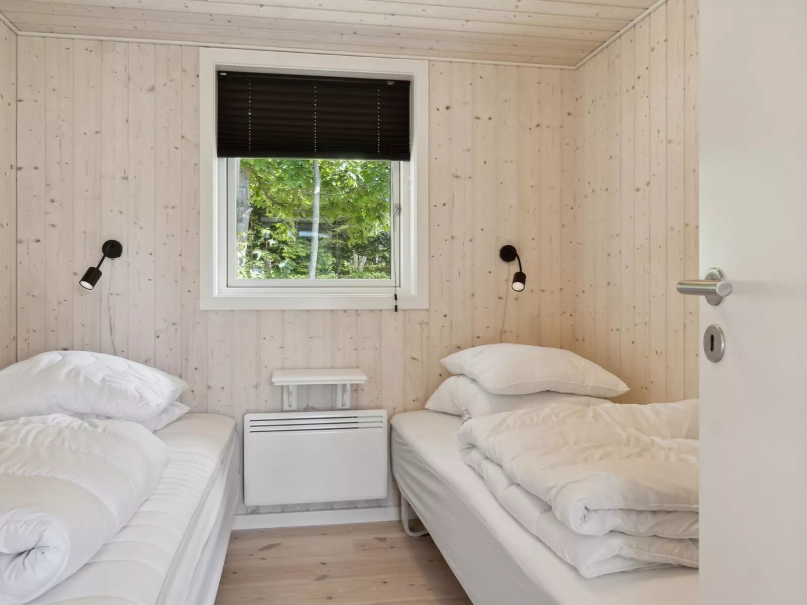 "Elin" - 200m from the sea-Inside