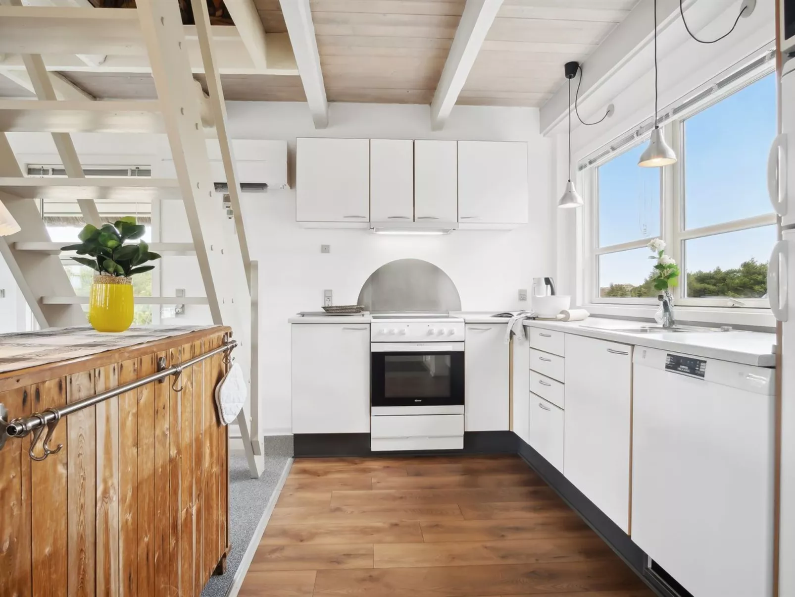 "Andrine" - 700m from the sea-Drinnen