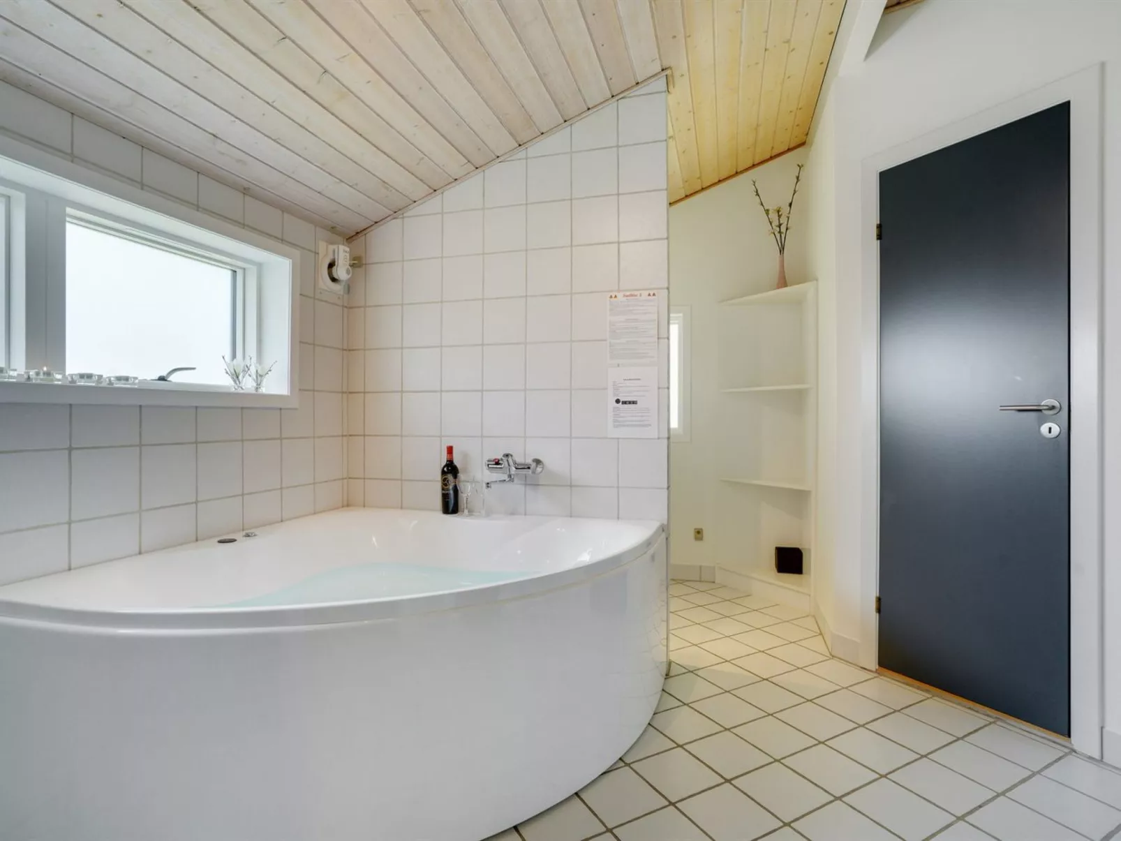 "Thove" - 600m from the sea-Dedans