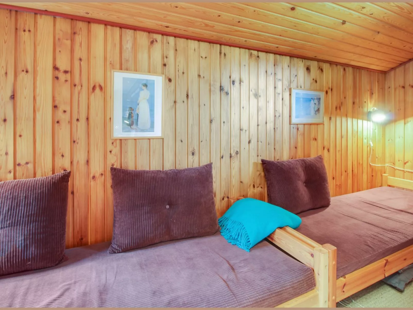 "Gunsten" - 2.3km from the sea-Inside