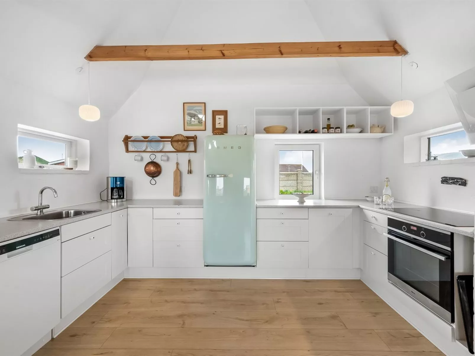 "Hermine" -  from the sea-Inside