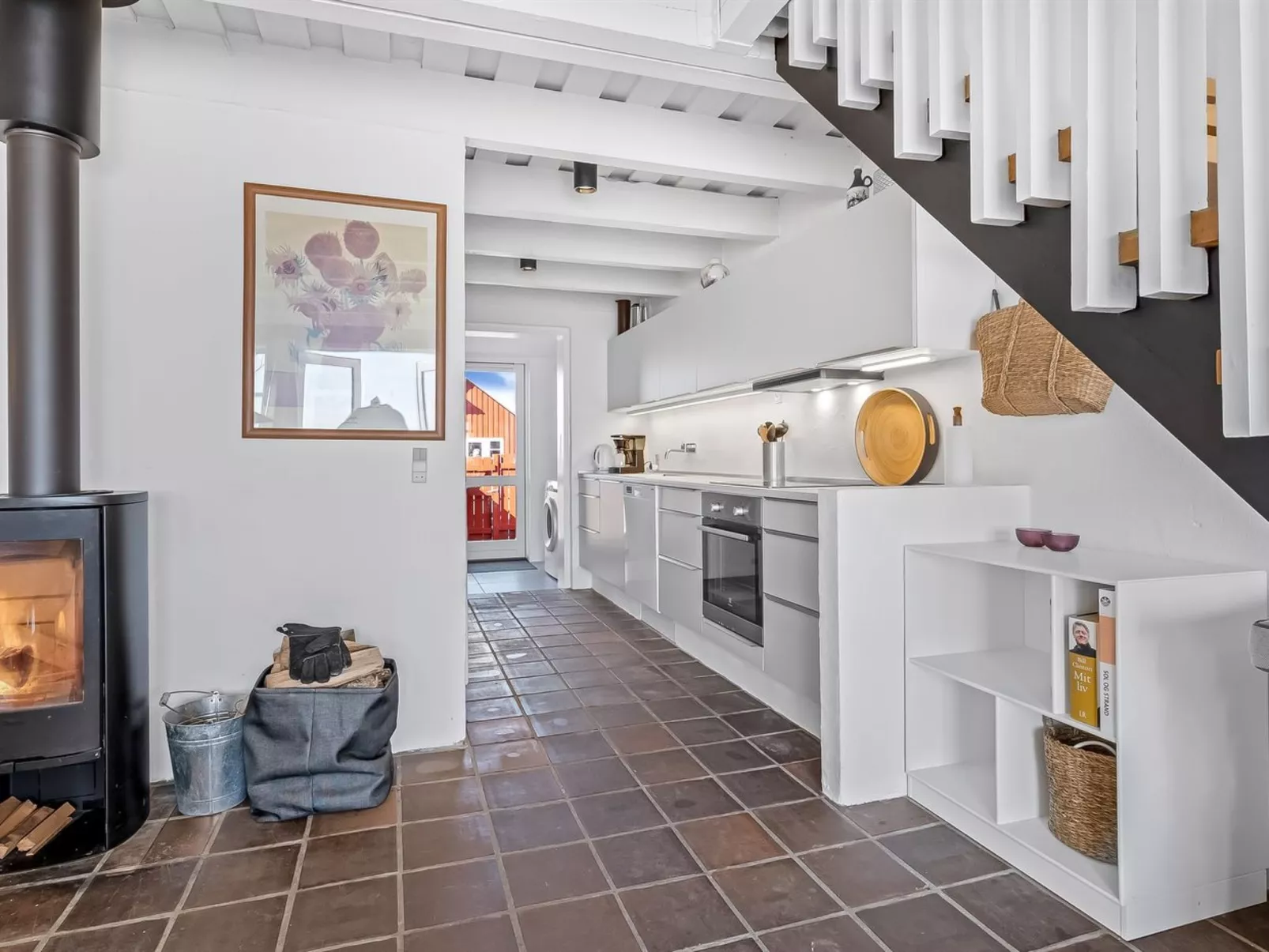 "Adils" - 5m from the sea-Drinnen