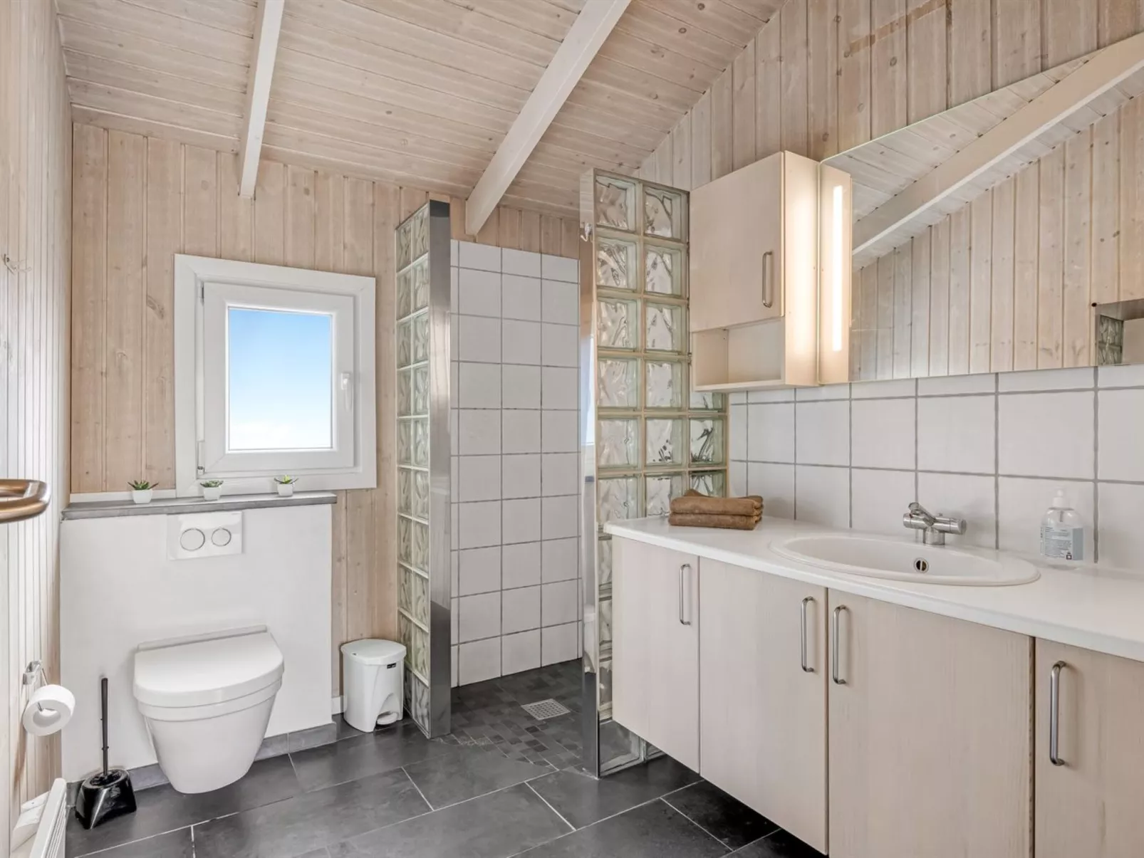 "Flepko" - 50m from the sea-Inside