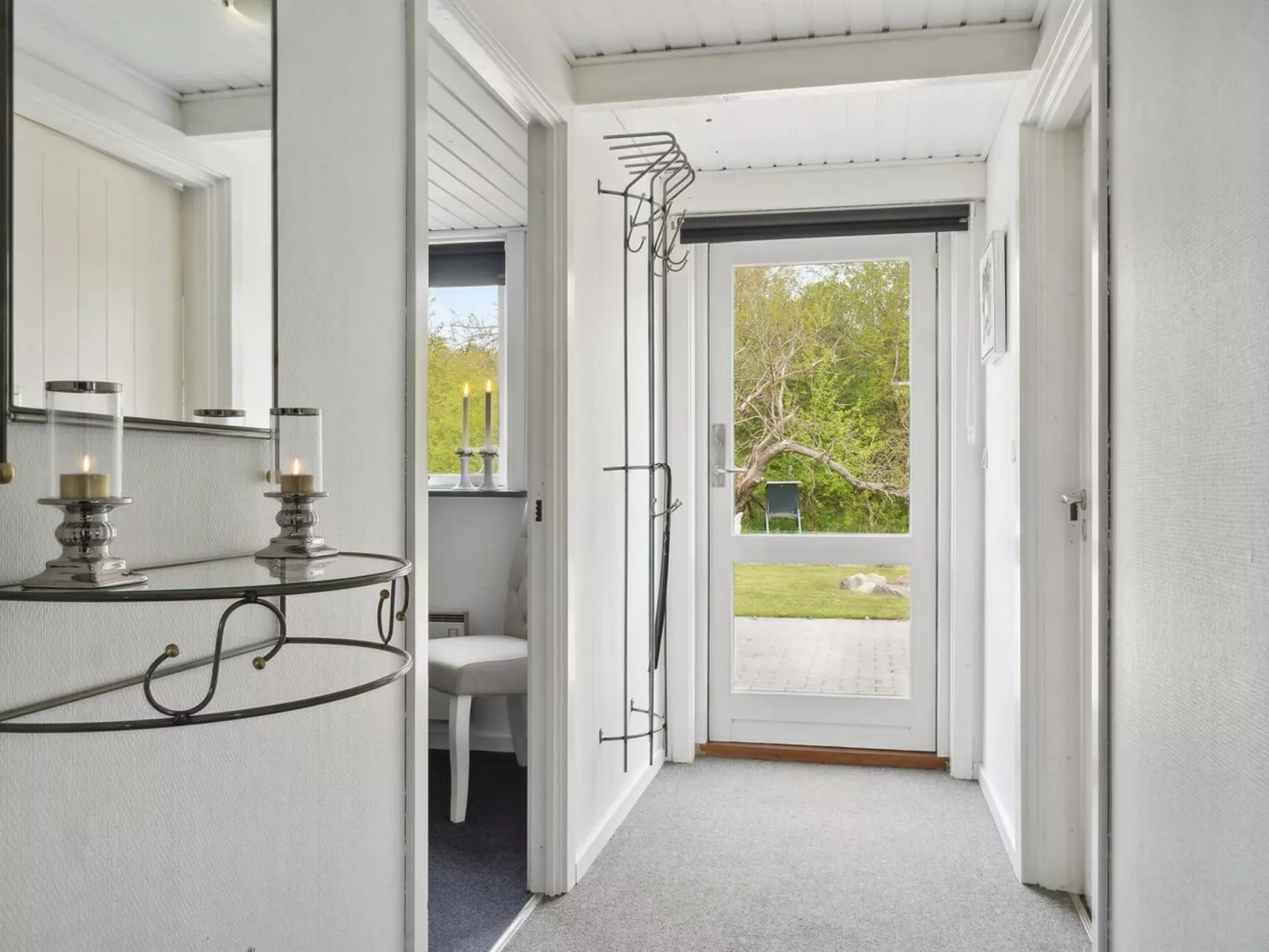 "Reidar" - 600m from the sea-Inside