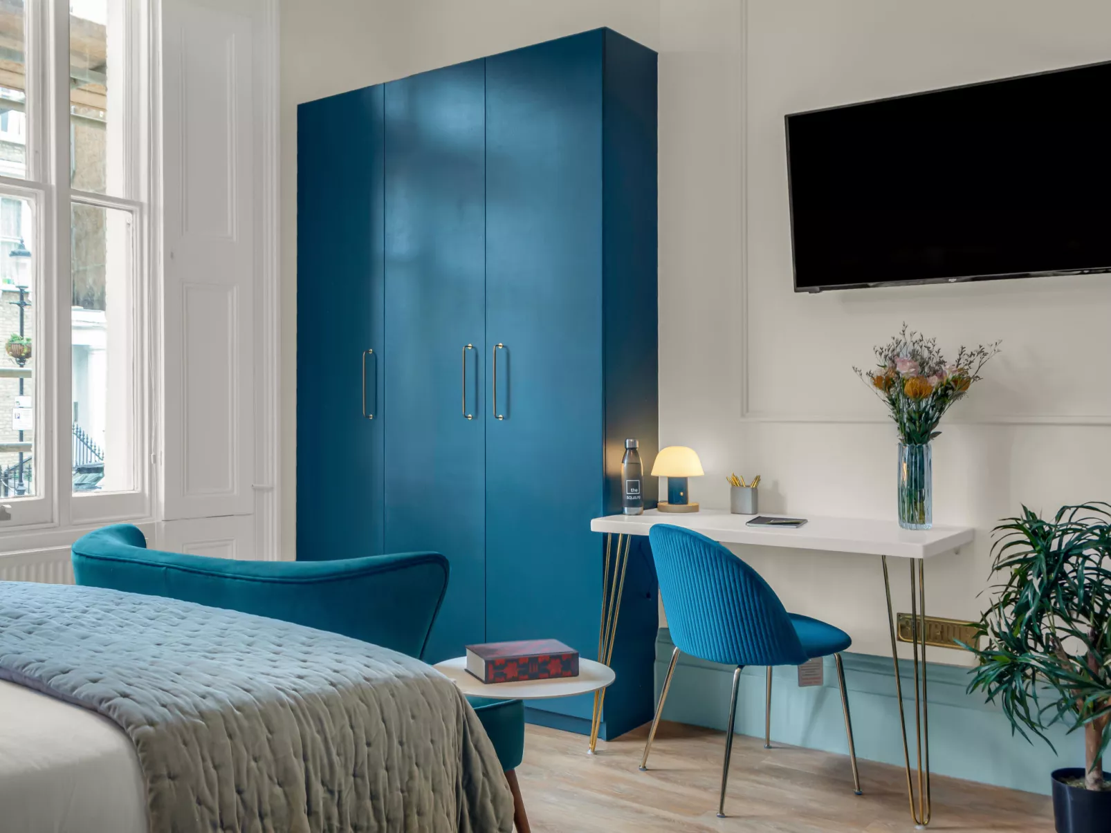 Kensington Studio-Inside