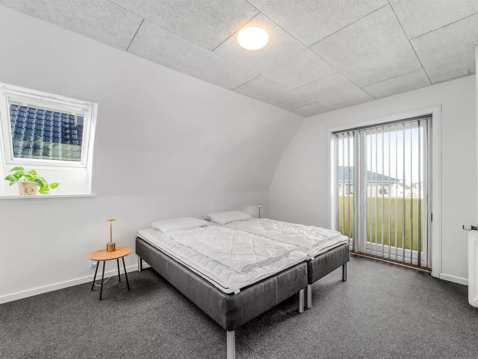 "Ullakarin" - 200m from the sea-Inside