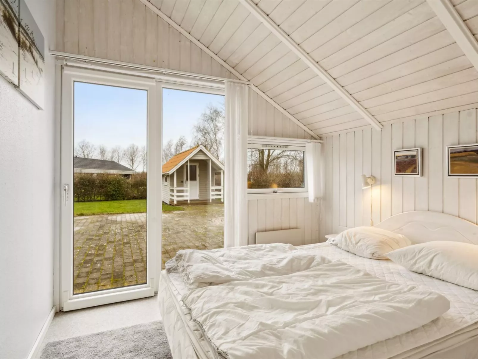 "Chrisse" - 250m from the sea-Inside