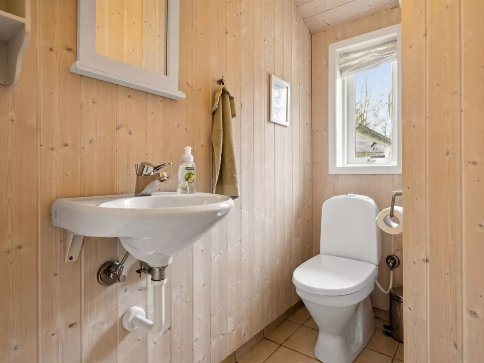 "Fatima" - 400m from the sea-Inside