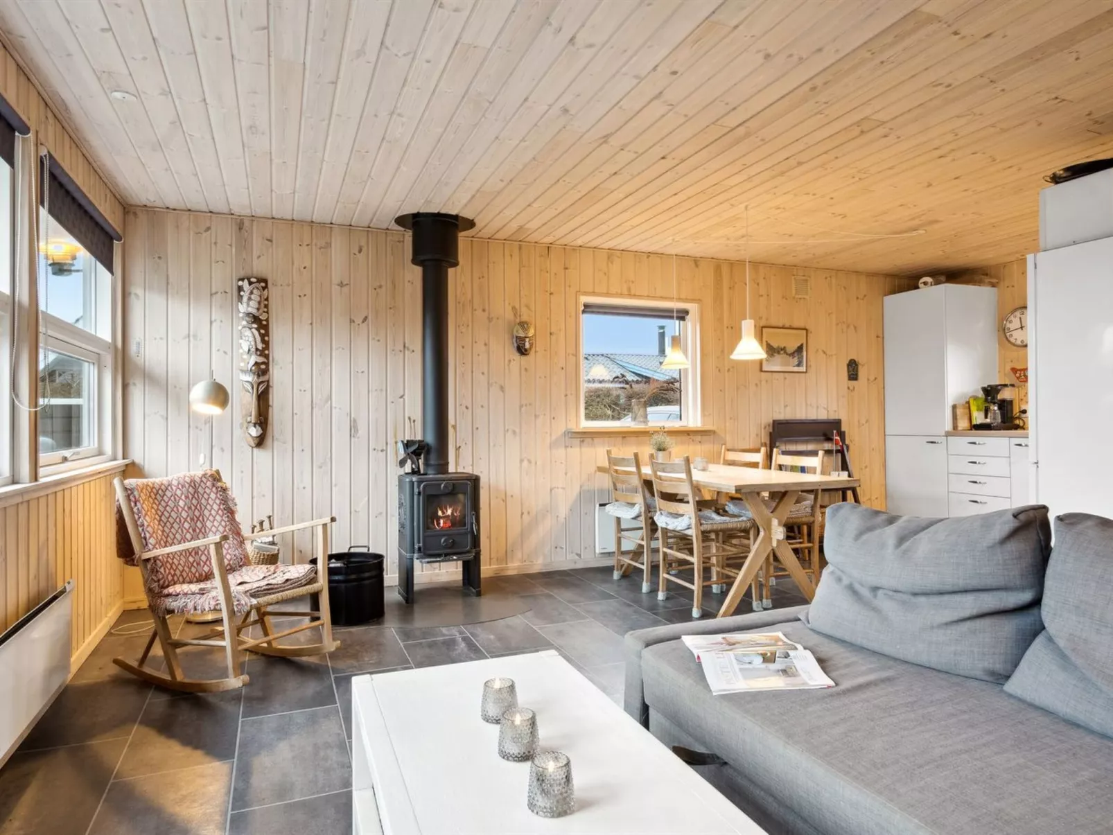 "Ritha" - 175m from the sea-Inside