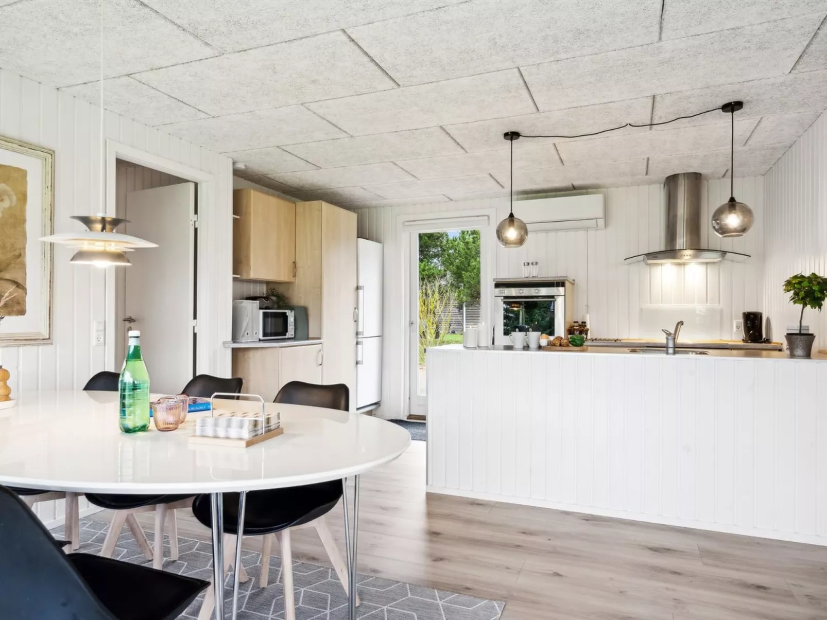 "Marielouise" -  from the sea-Drinnen