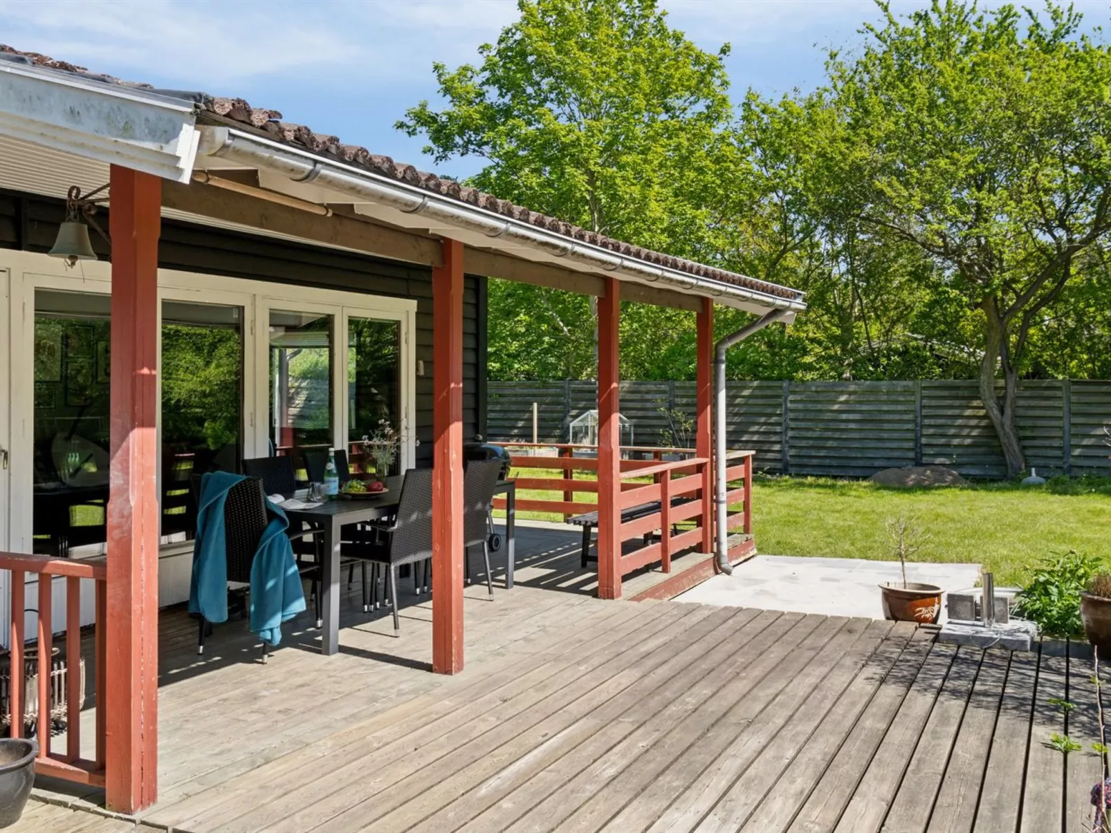 "Janna" - 1.4km from the sea-Outside