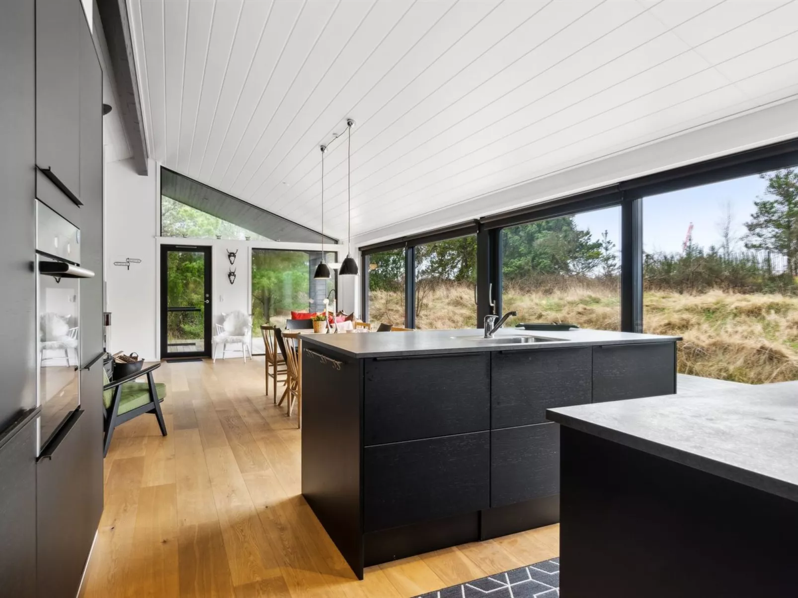 "Einette" - 100m from the sea-Inside