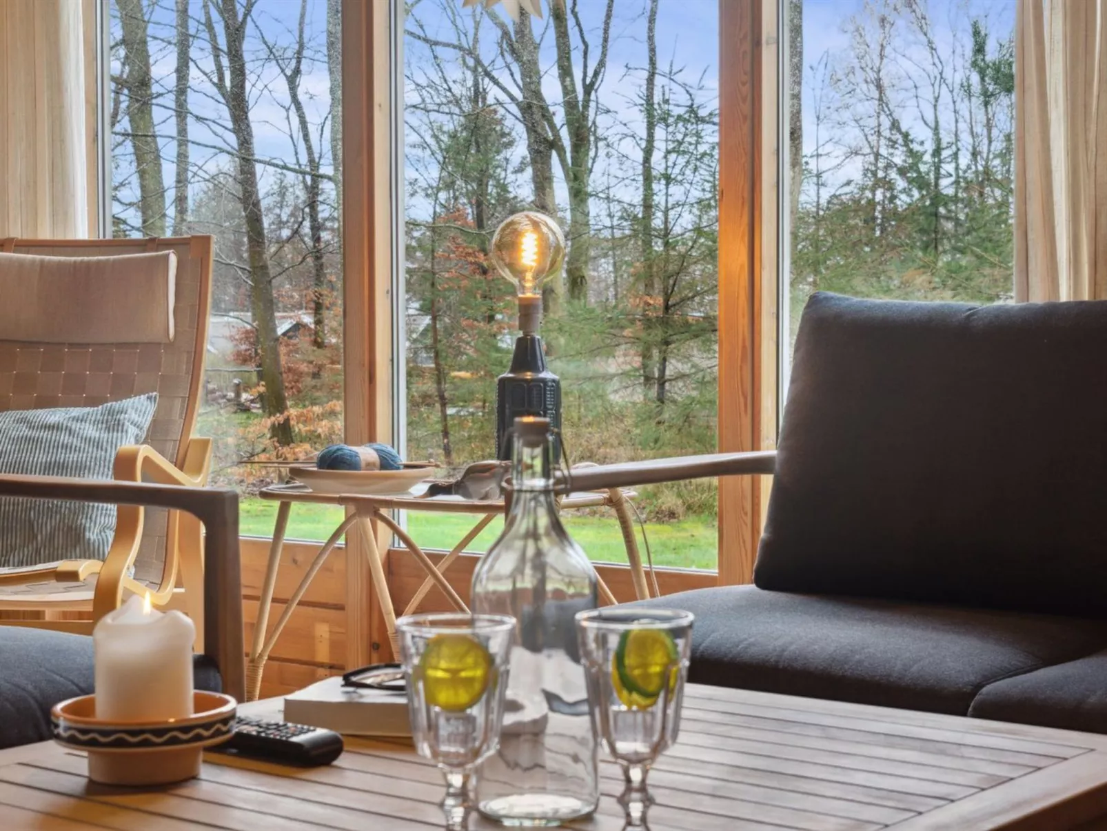 "Sofja" - 175m to the fjord-Inside