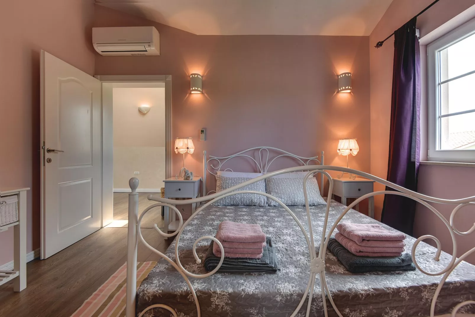 Villa Ari-Schlafzimmer