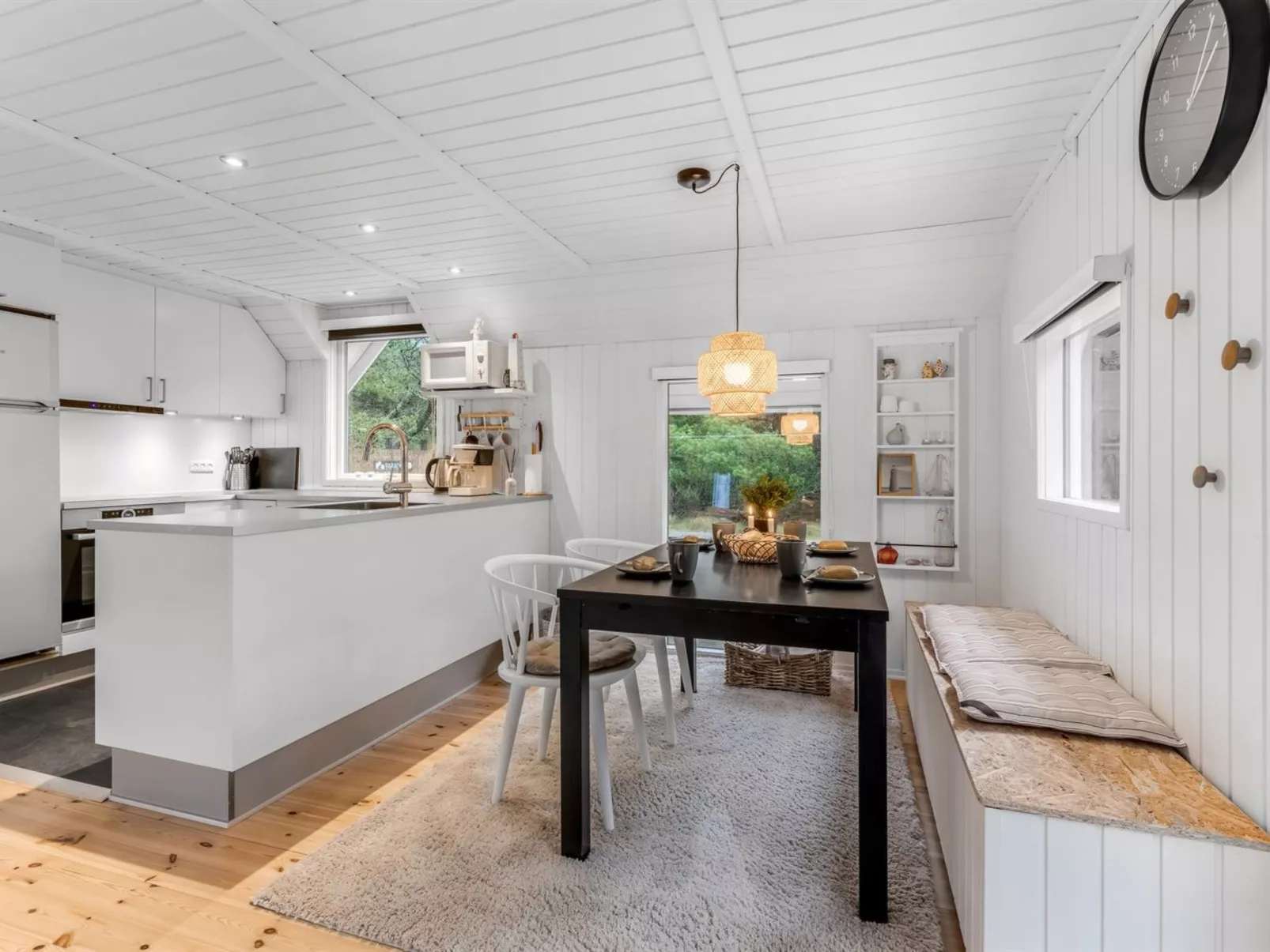 "Ginna" - 1.3km from the sea-Inside