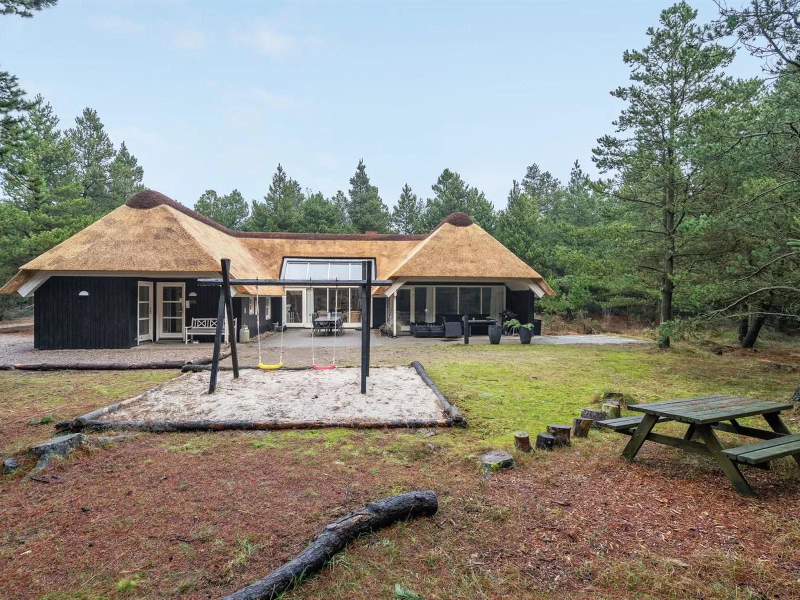 "Verna" - 800m from the sea-Outside