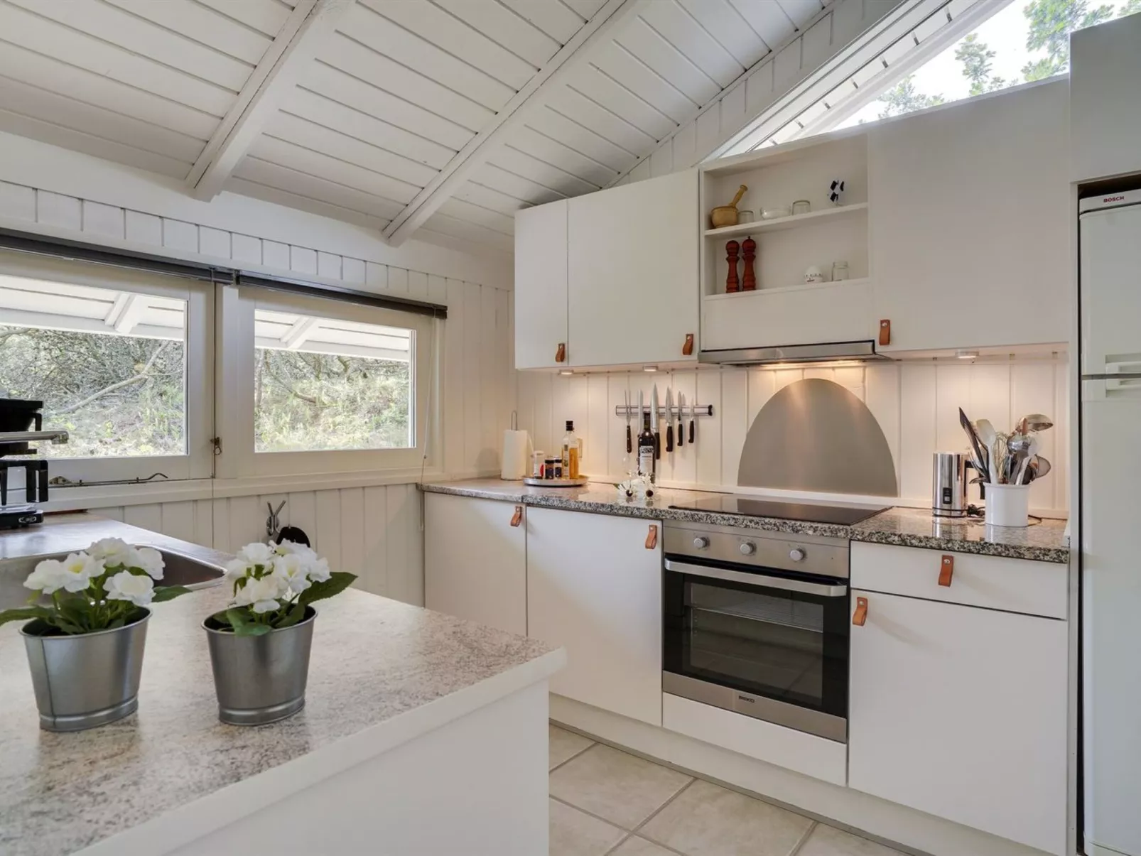 "Jannick" - 1.5km from the sea-Inside