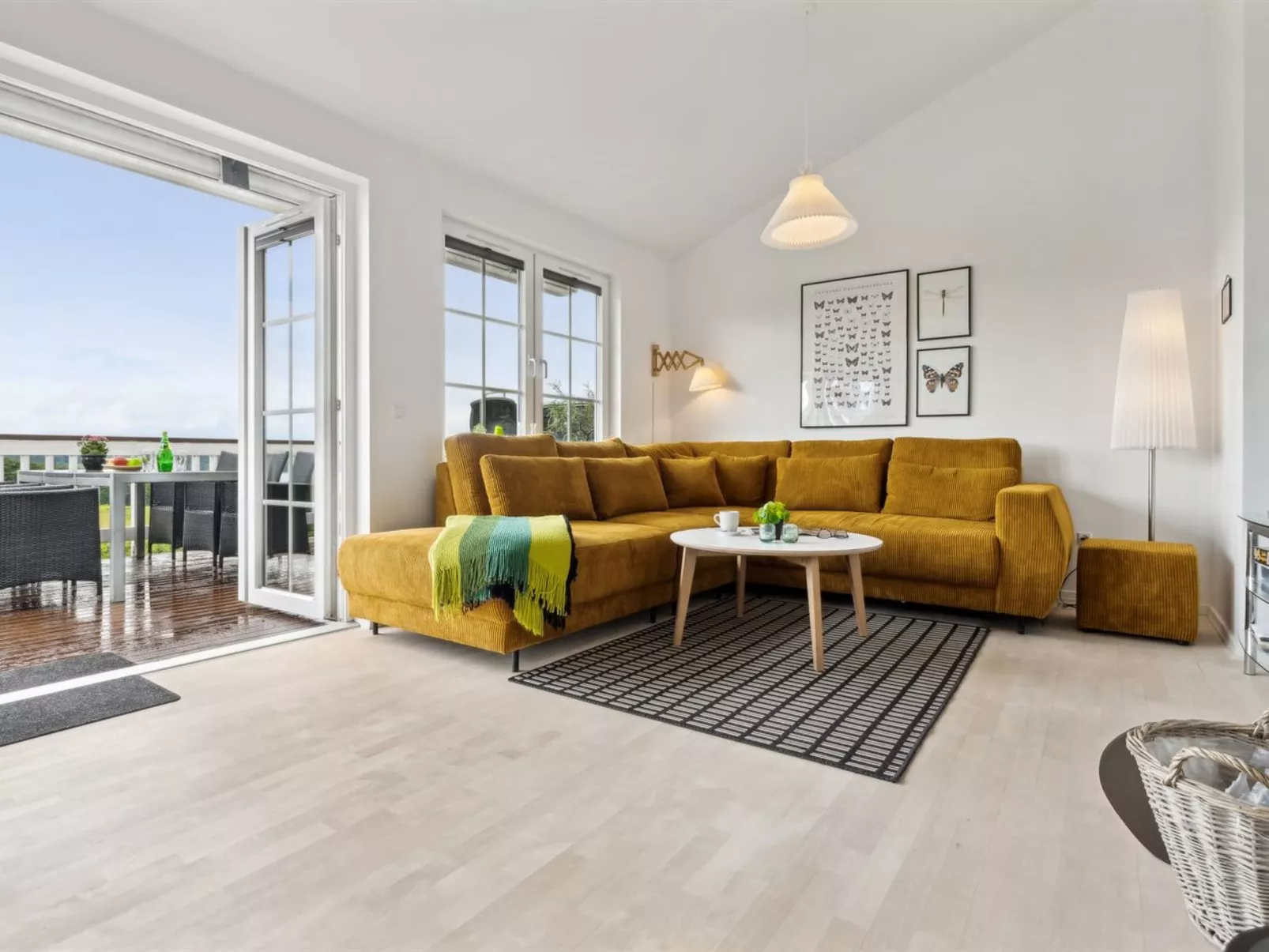 "Isbiorn" - 300m from the sea-Inside