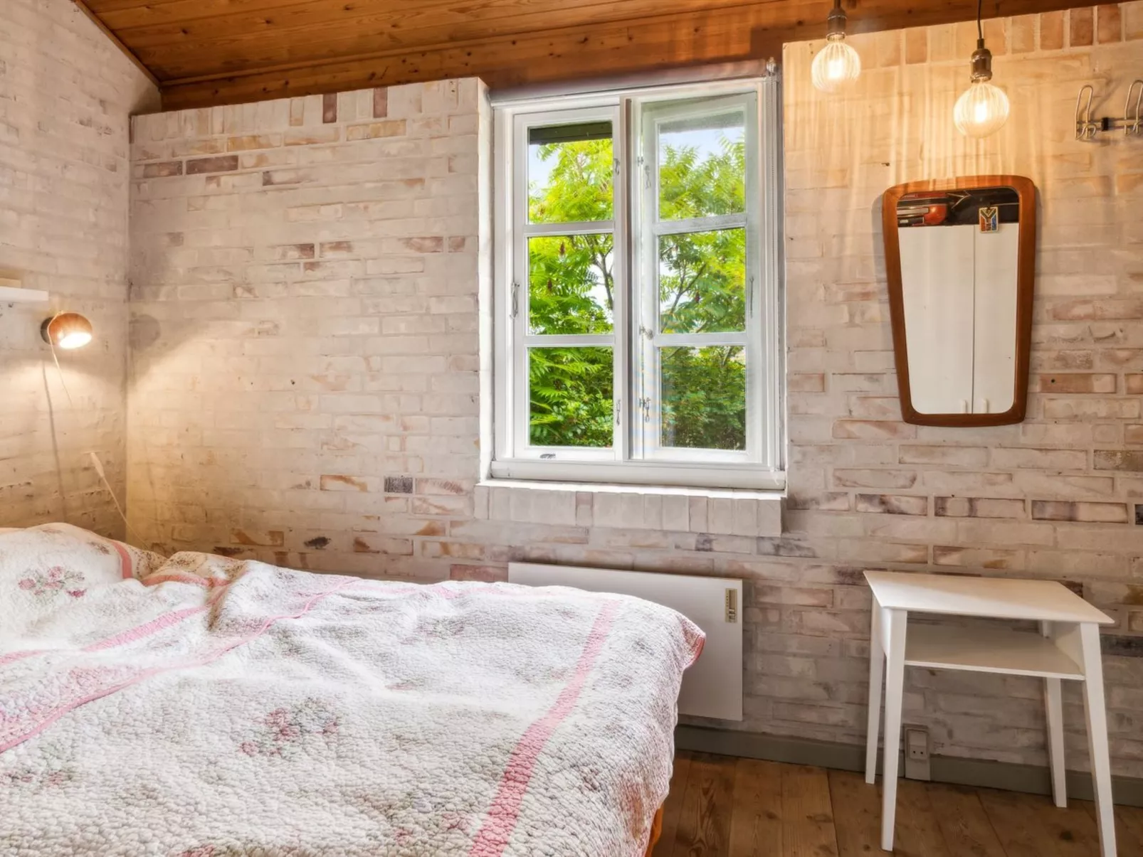 "Uschi" - 86m from the sea-Inside