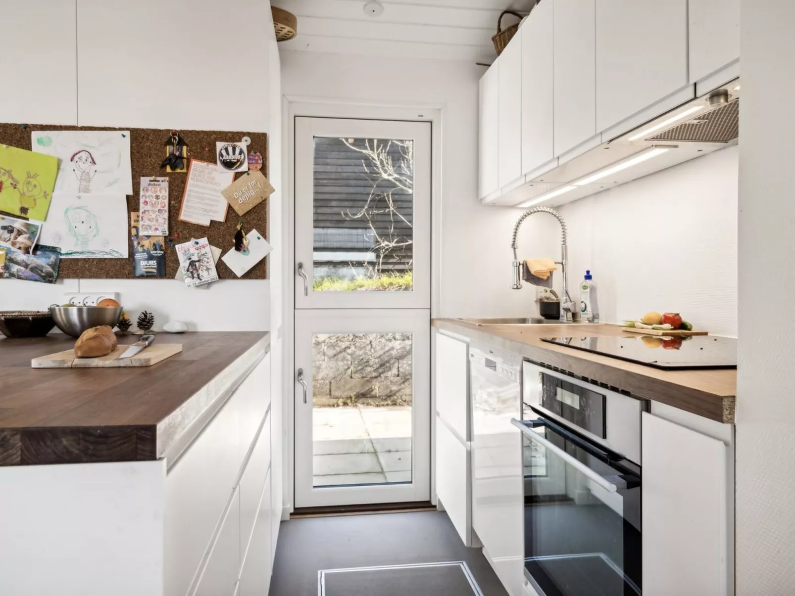 "Usbjorn" - 500m from the sea-Drinnen