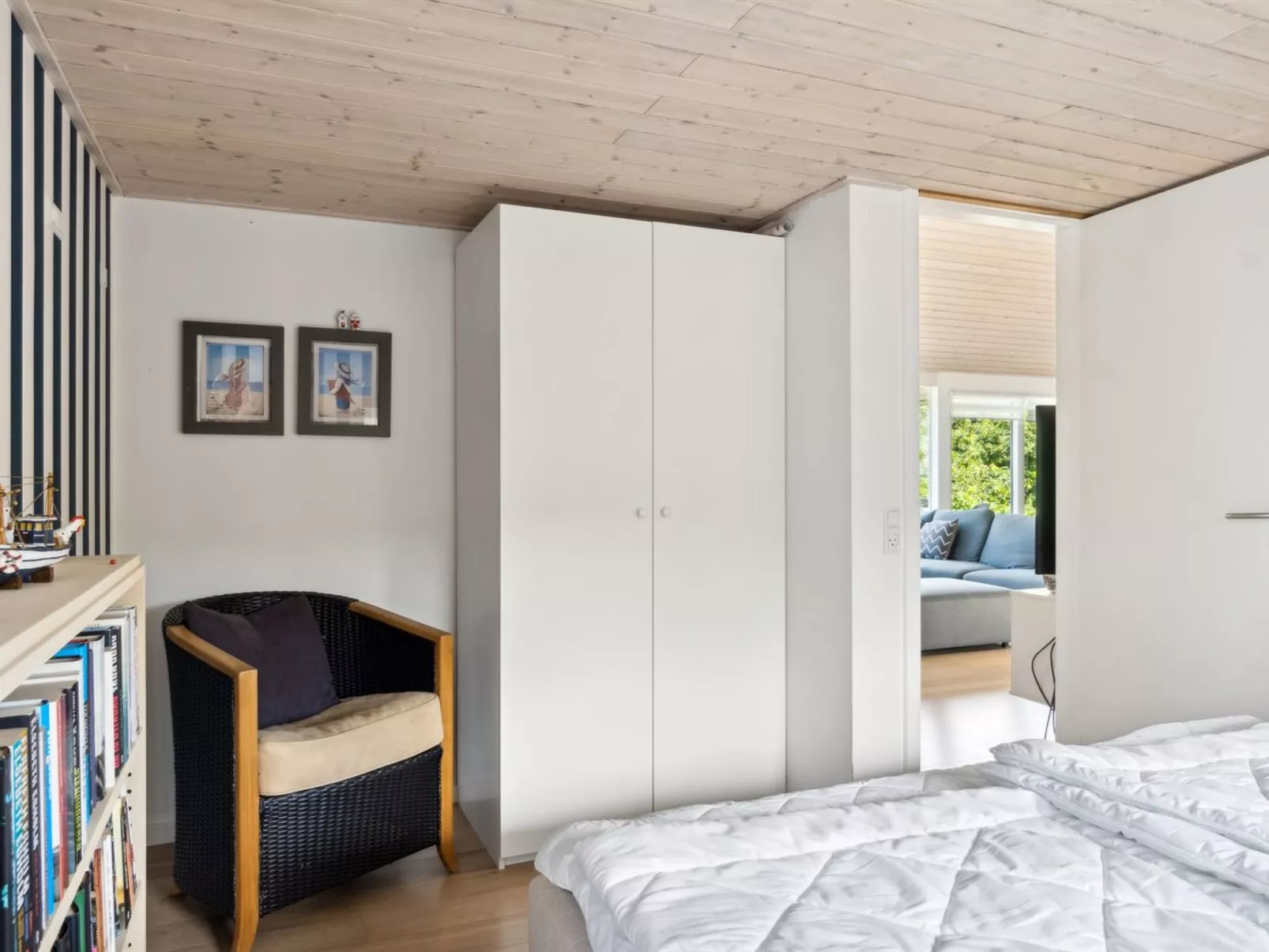 "Tuulikki" - 100m from the sea-Inside