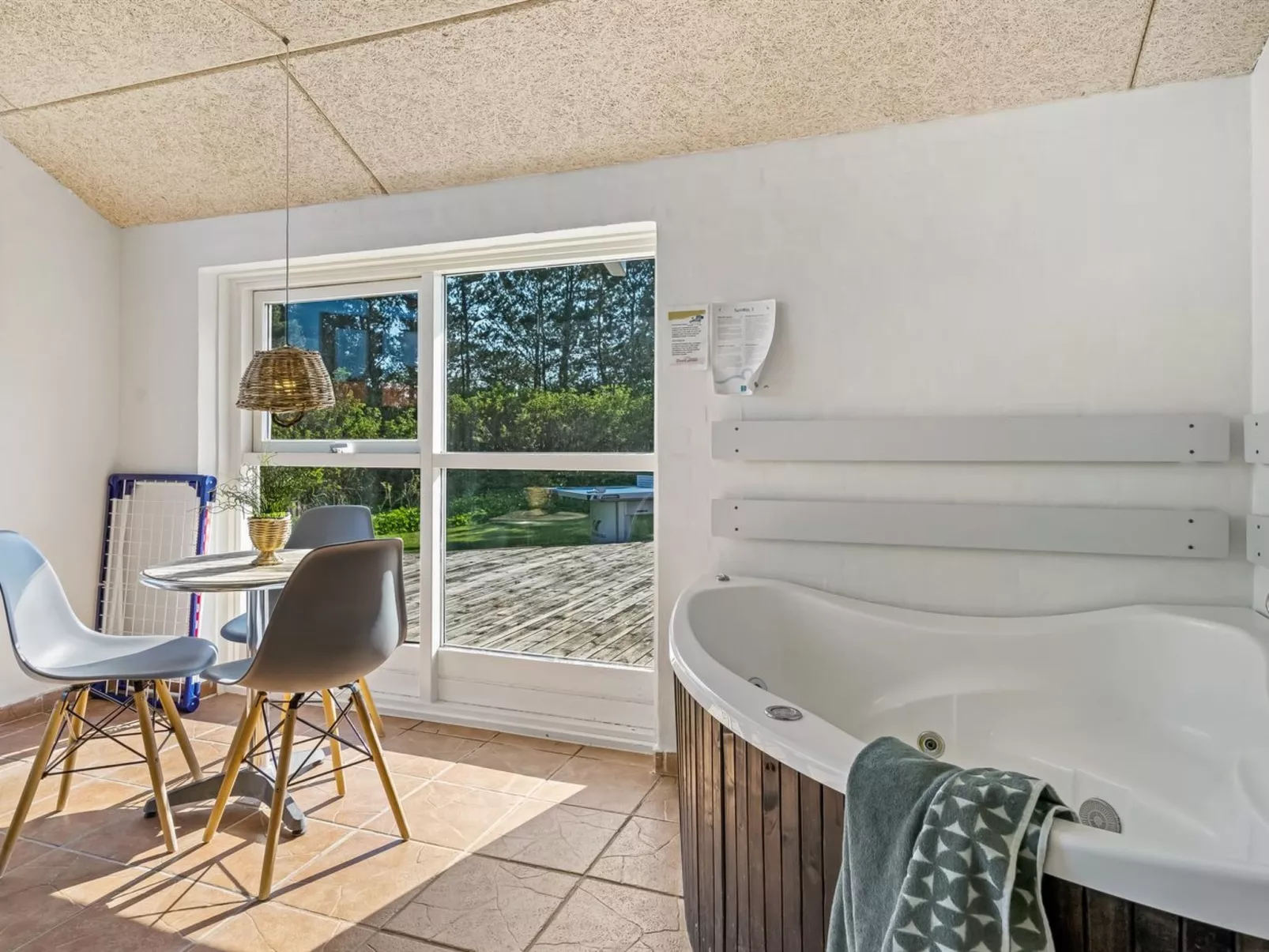 "Persa" -  from the sea-Dedans