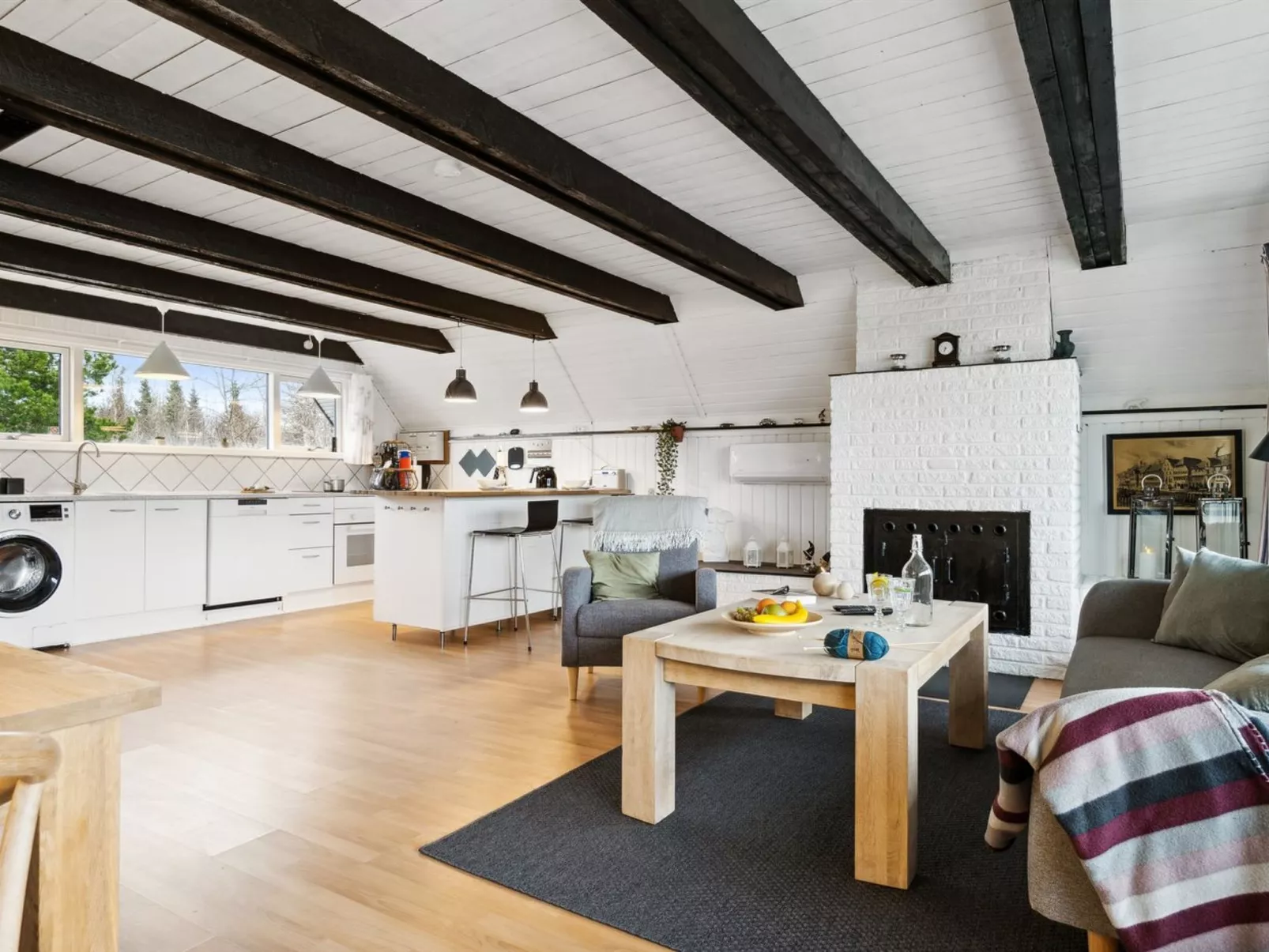 "Jace" - 900m from the sea-Dedans