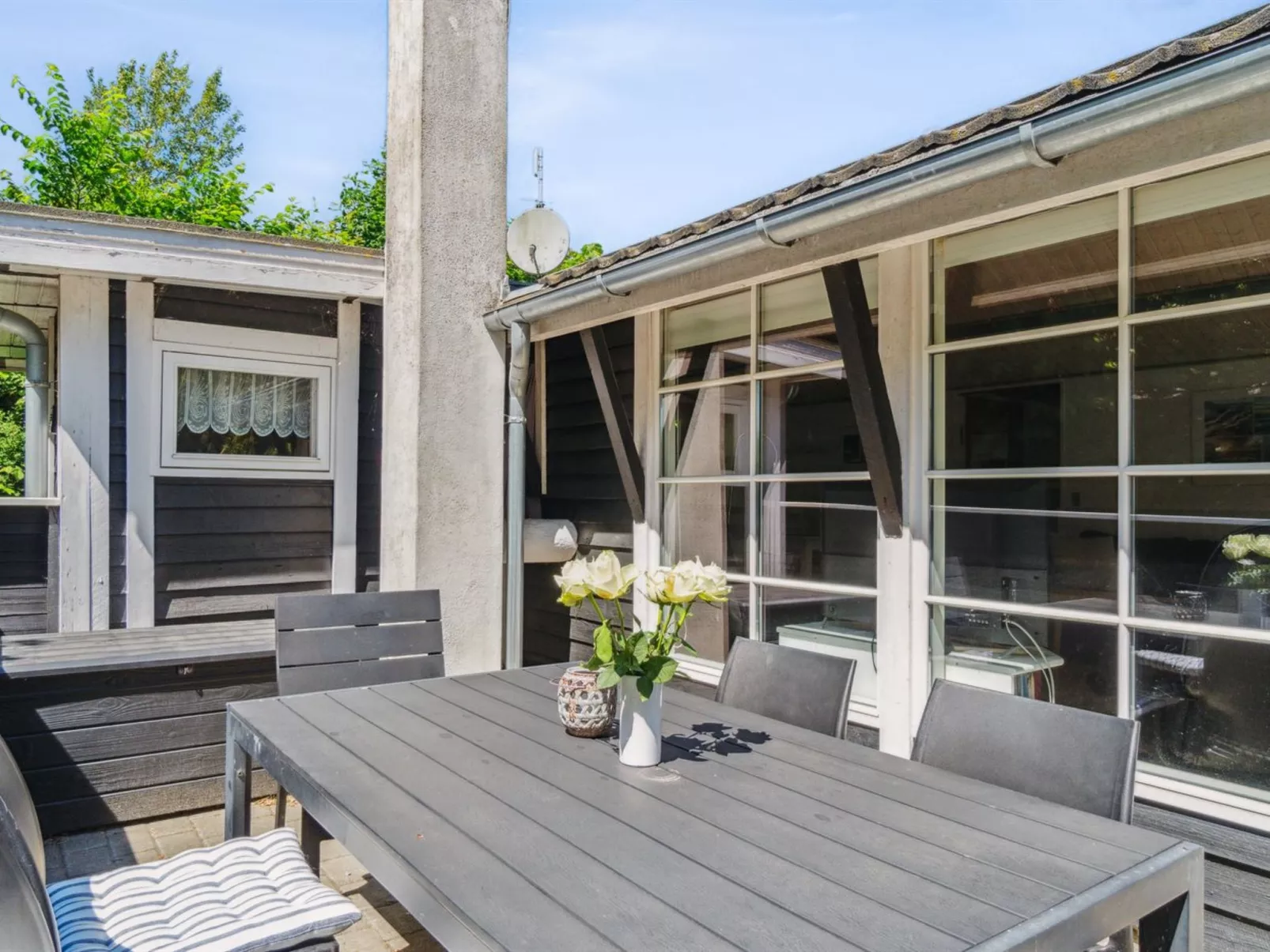 "Horsten" - 270m from the sea-Draußen