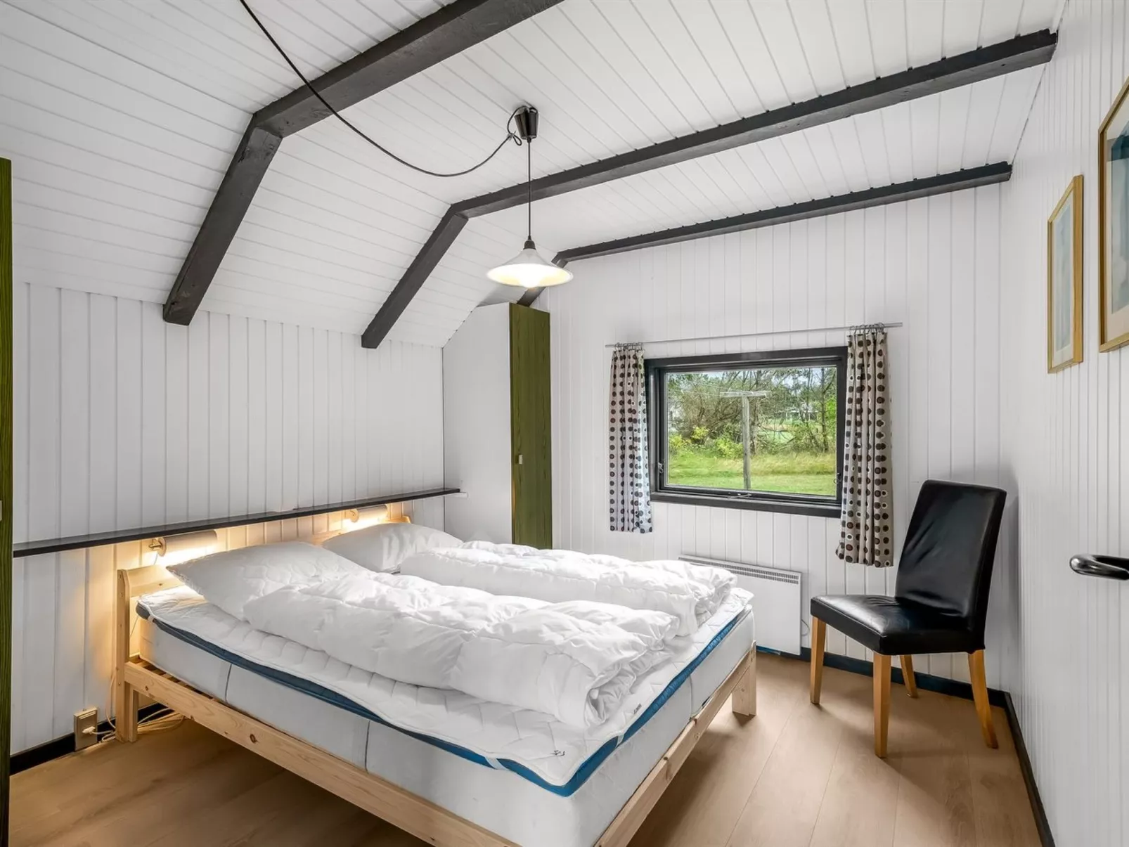 "Gyrial" - 2km from the sea-Dedans