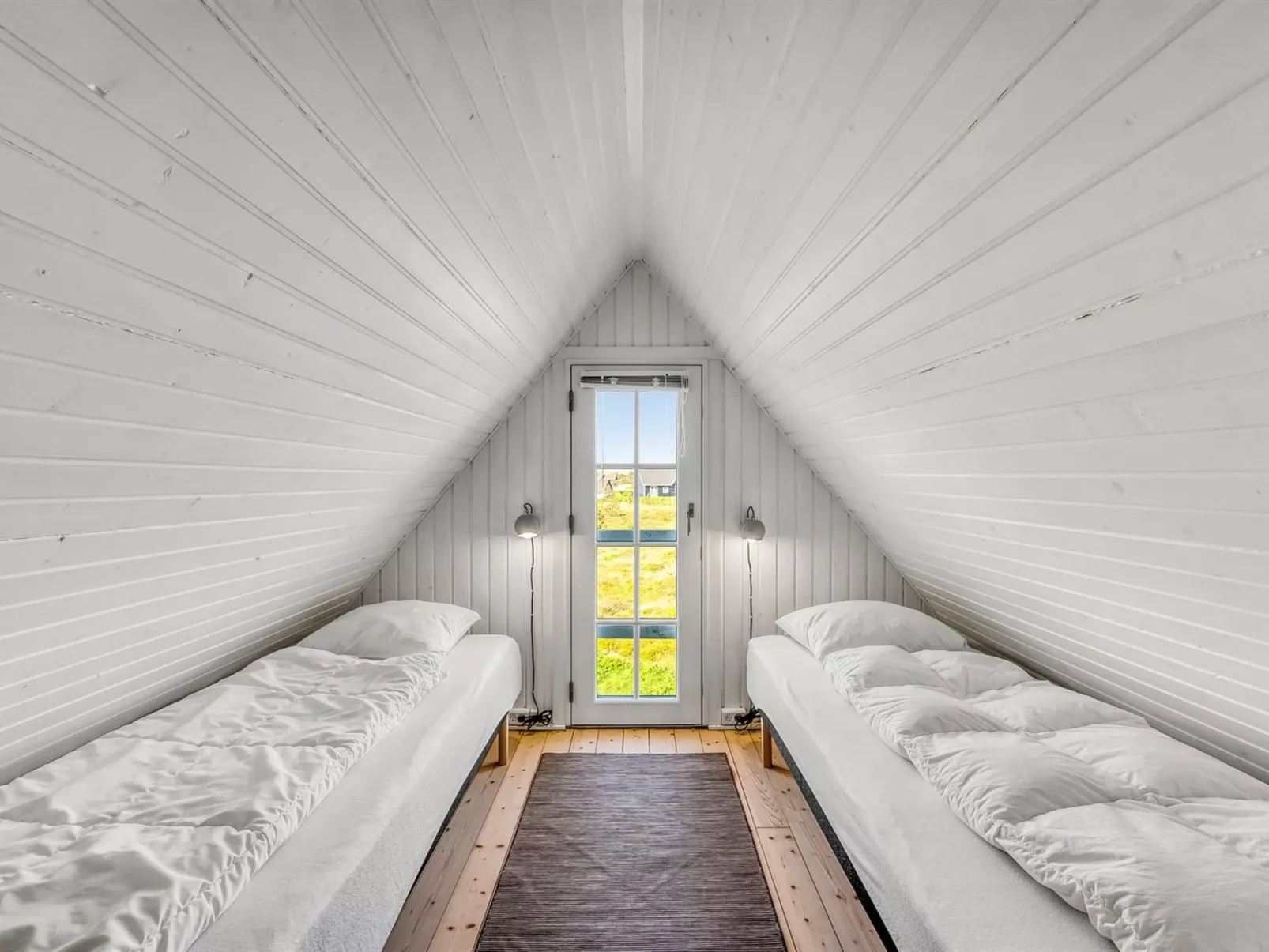 "Arlina" - 600m from the sea-Inside